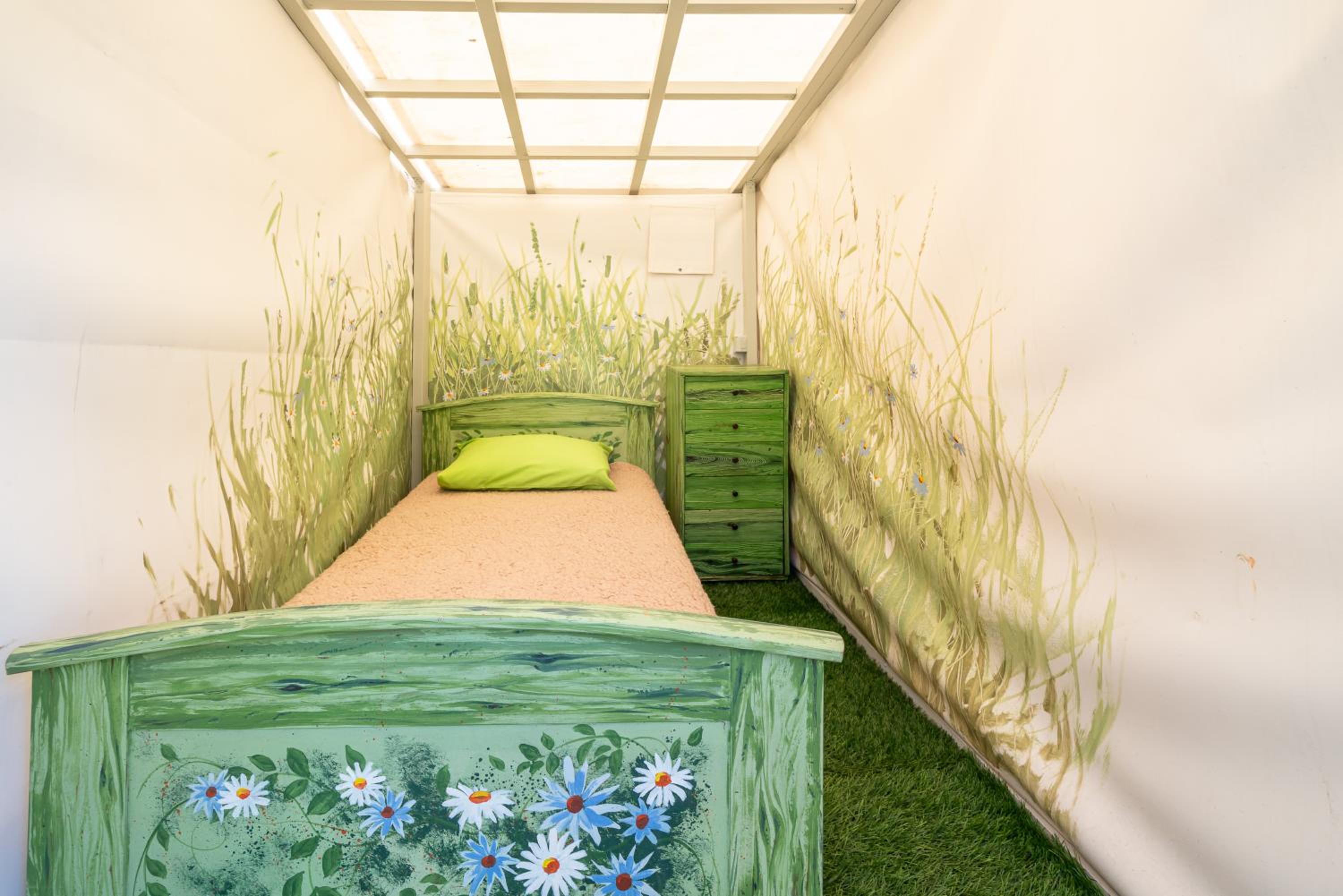 Tent Room with Single Bed