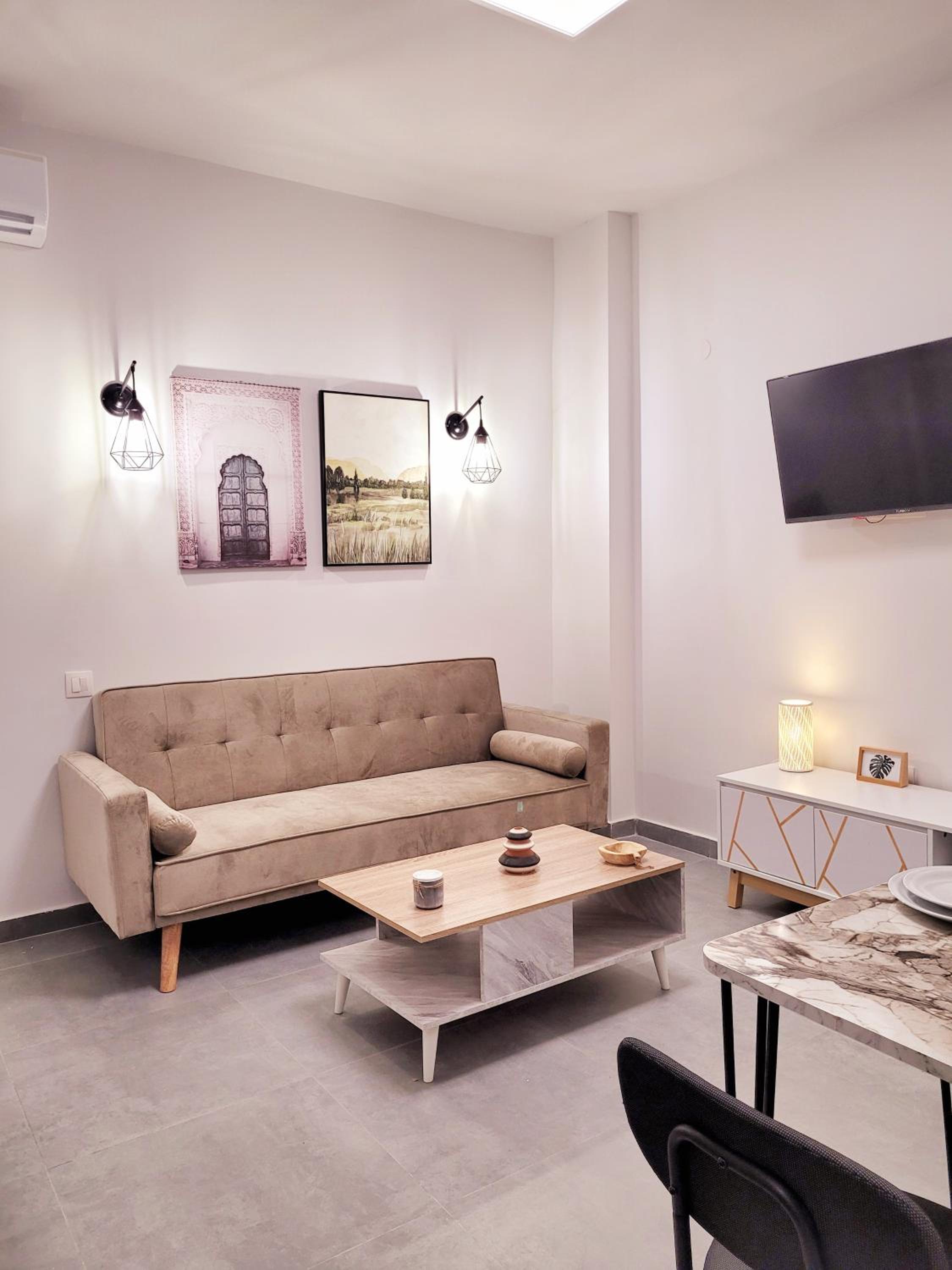 One-Bedroom Apartment