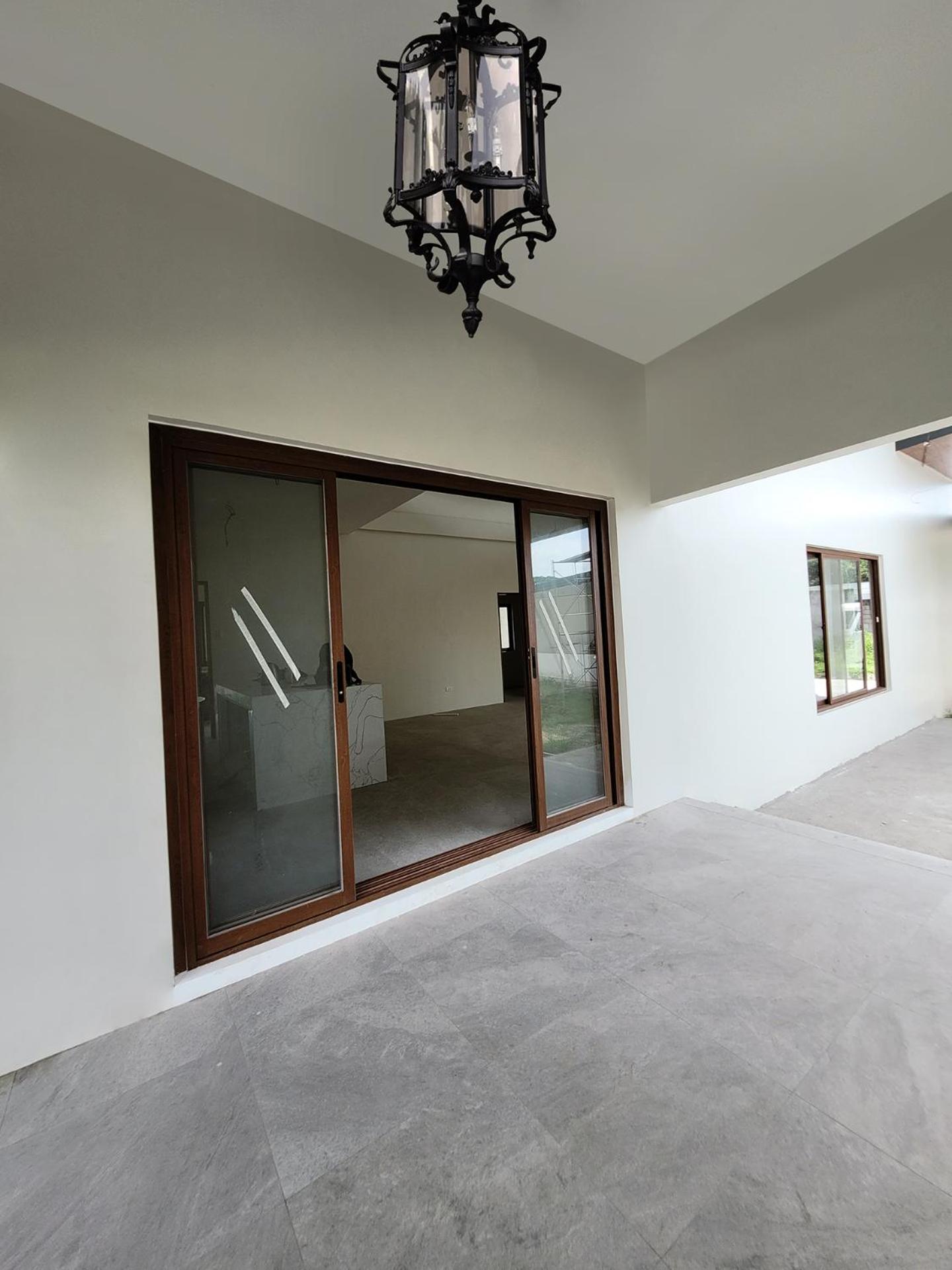 Villa photo 3
