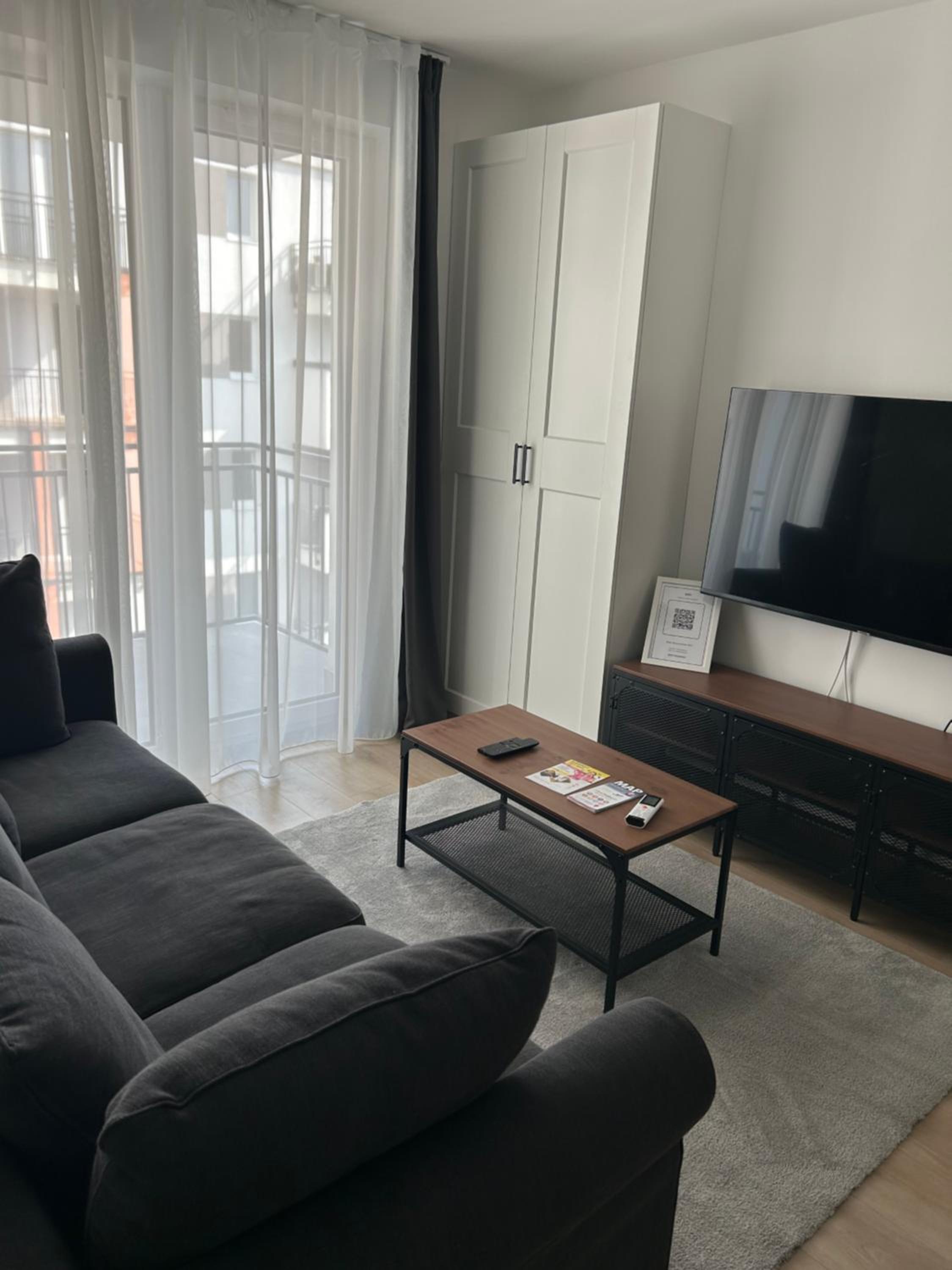 Studio Apartment with Balcony
