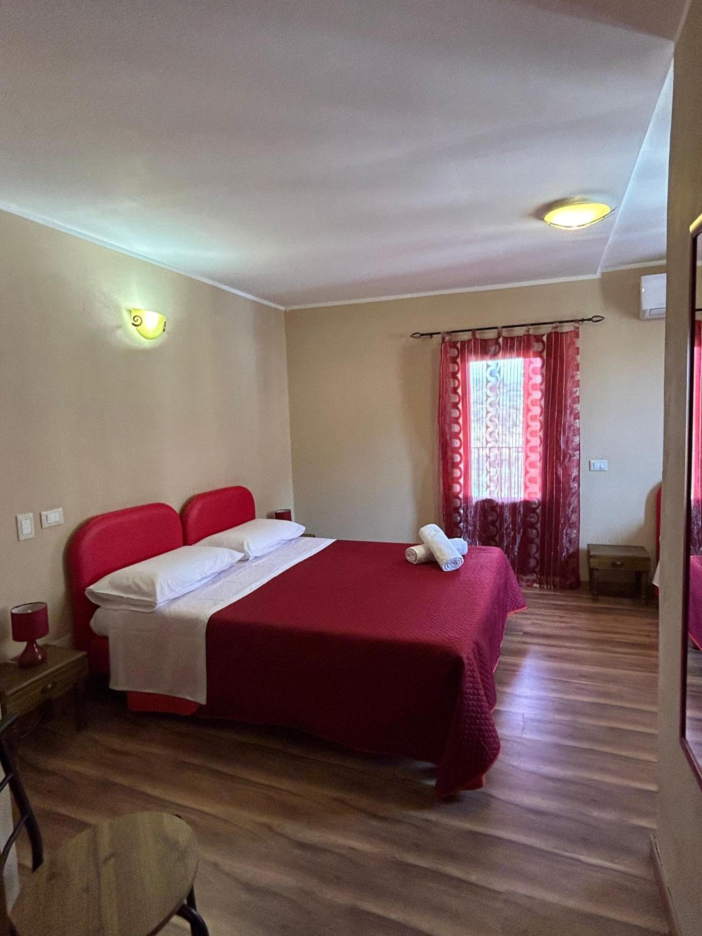 Deluxe Double Room with Balcony
