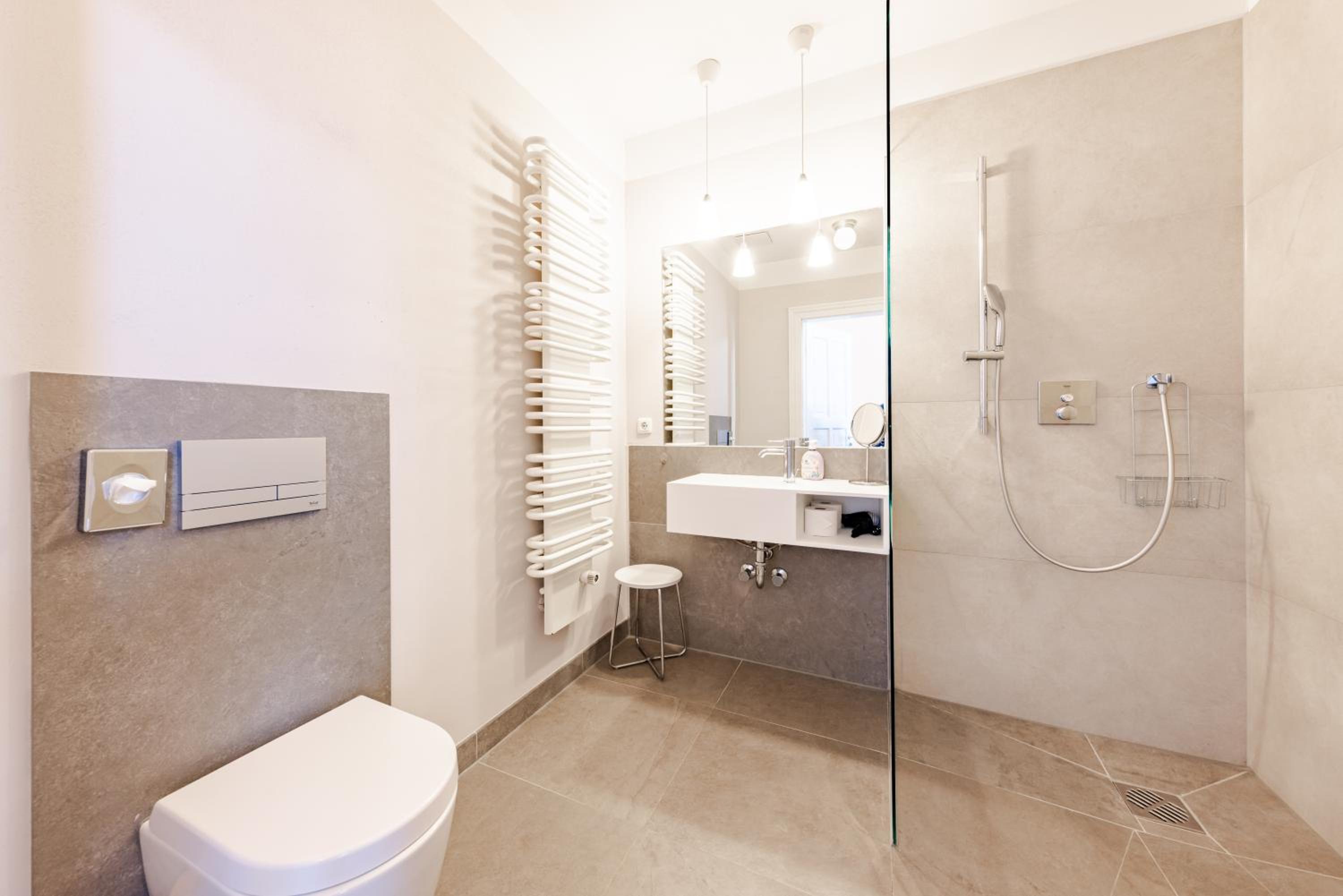 Apartment - Ground Floor thumbnail 5