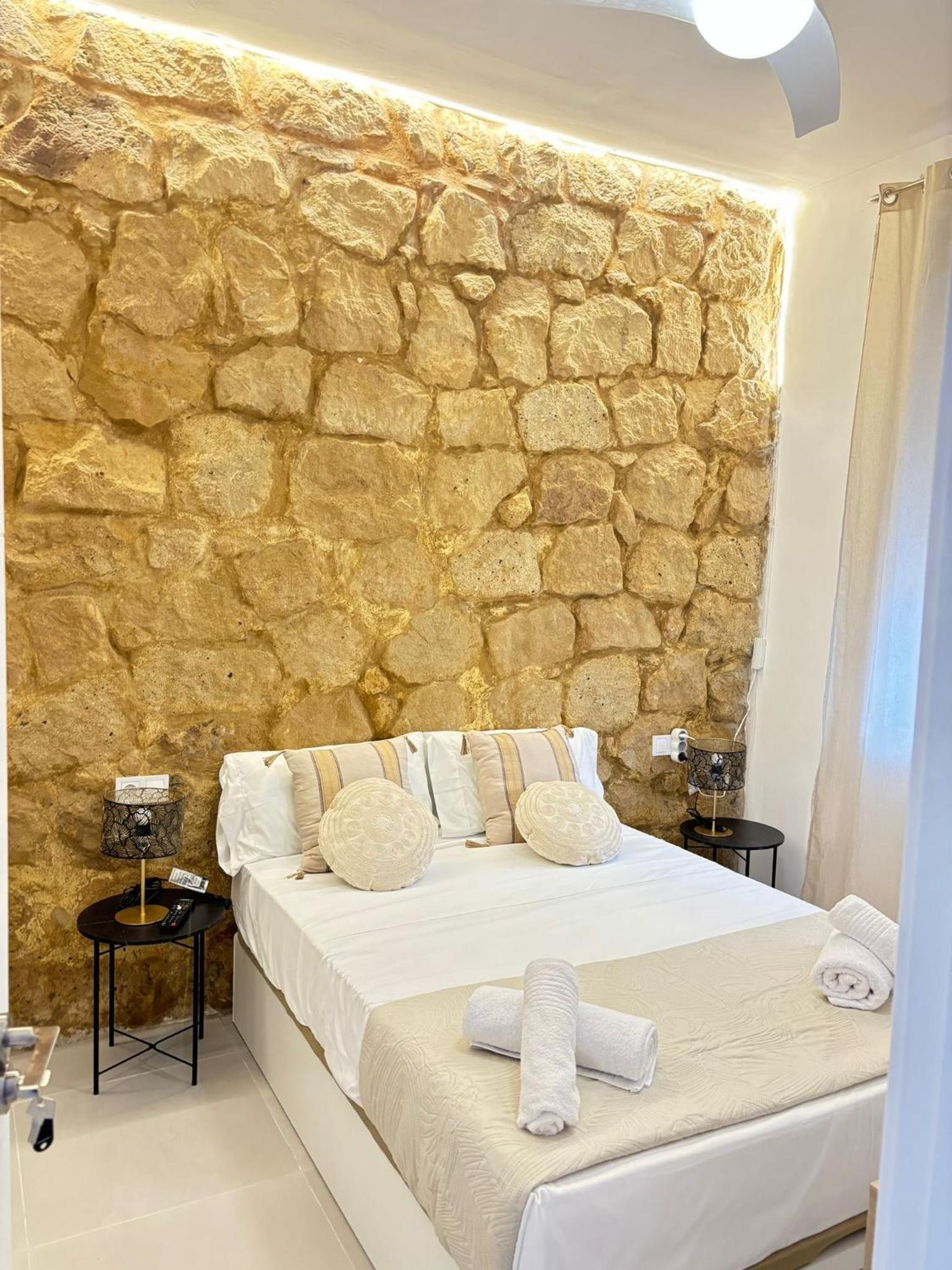 Habitación Doble con Baño Privado