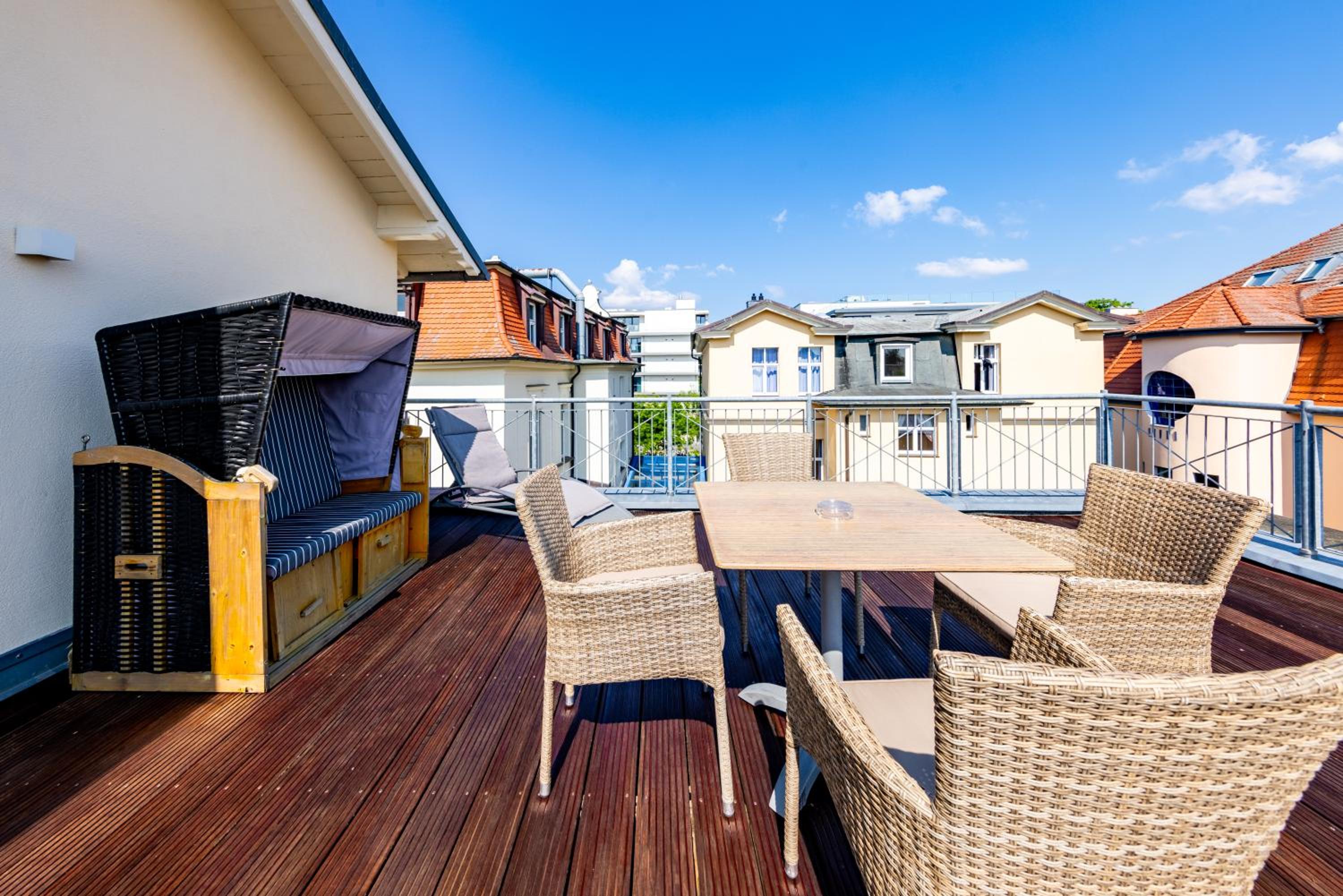 Apartment with Terrace
