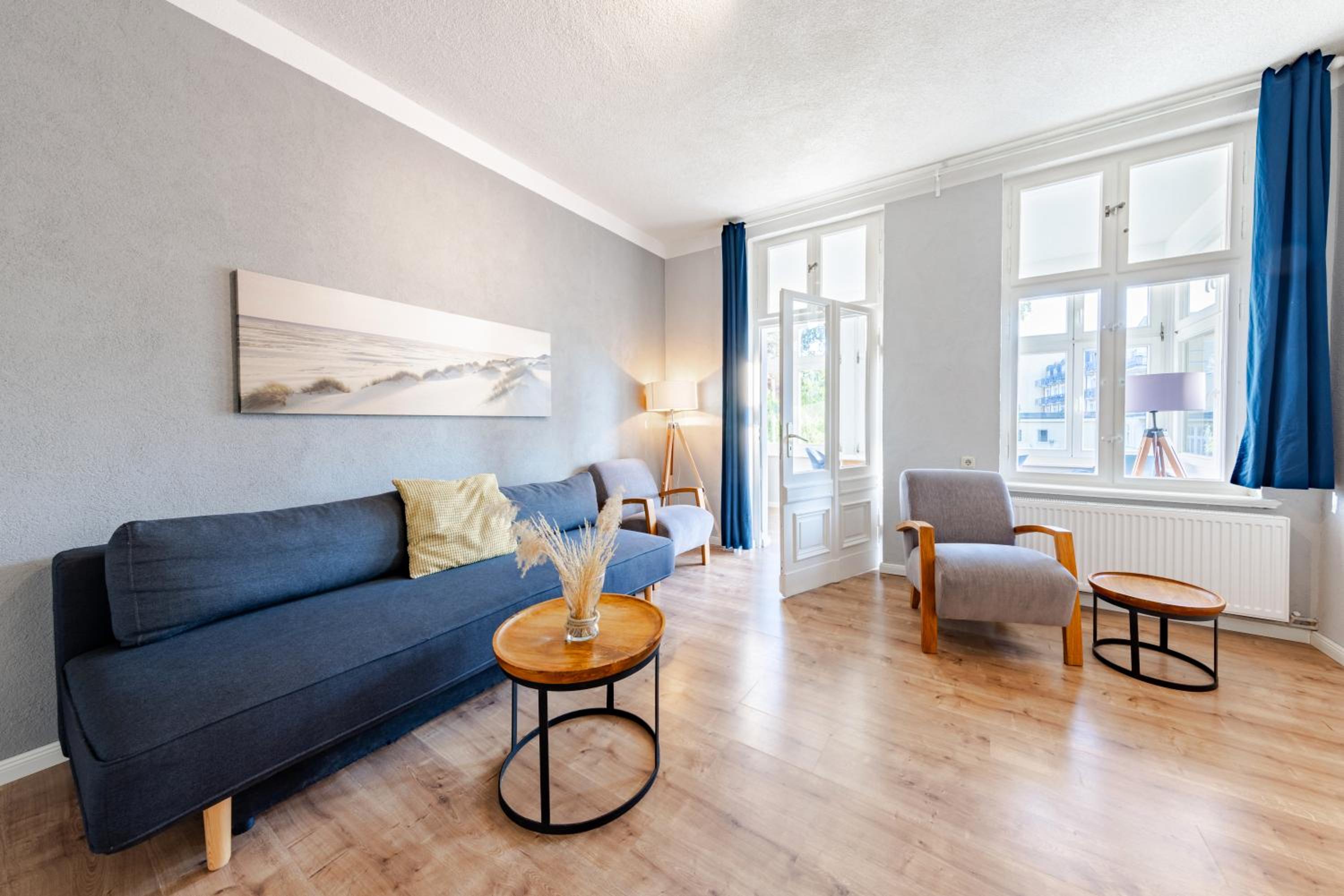 Deluxe Apartment