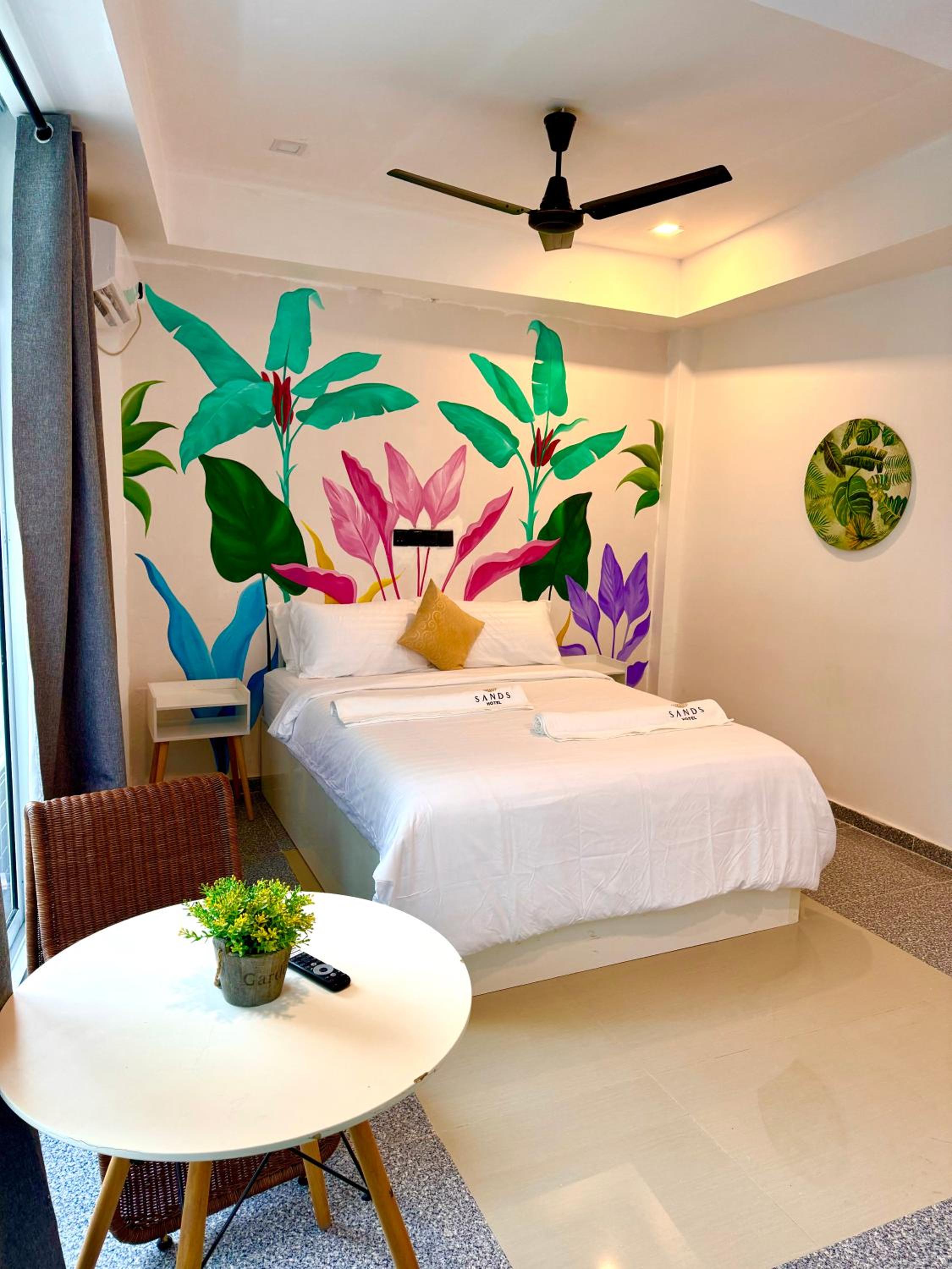 Queen Room with Balcony