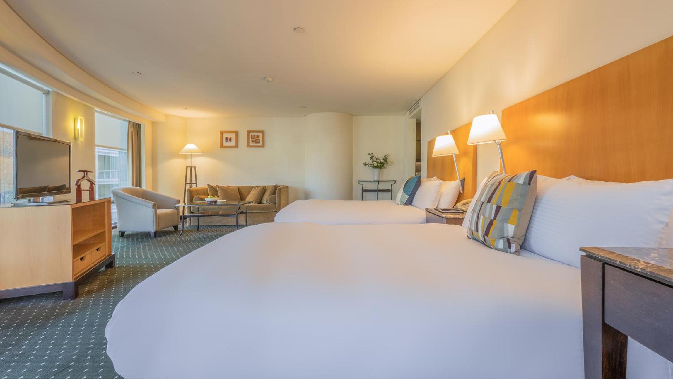 Superior Family Suite - Photo 3