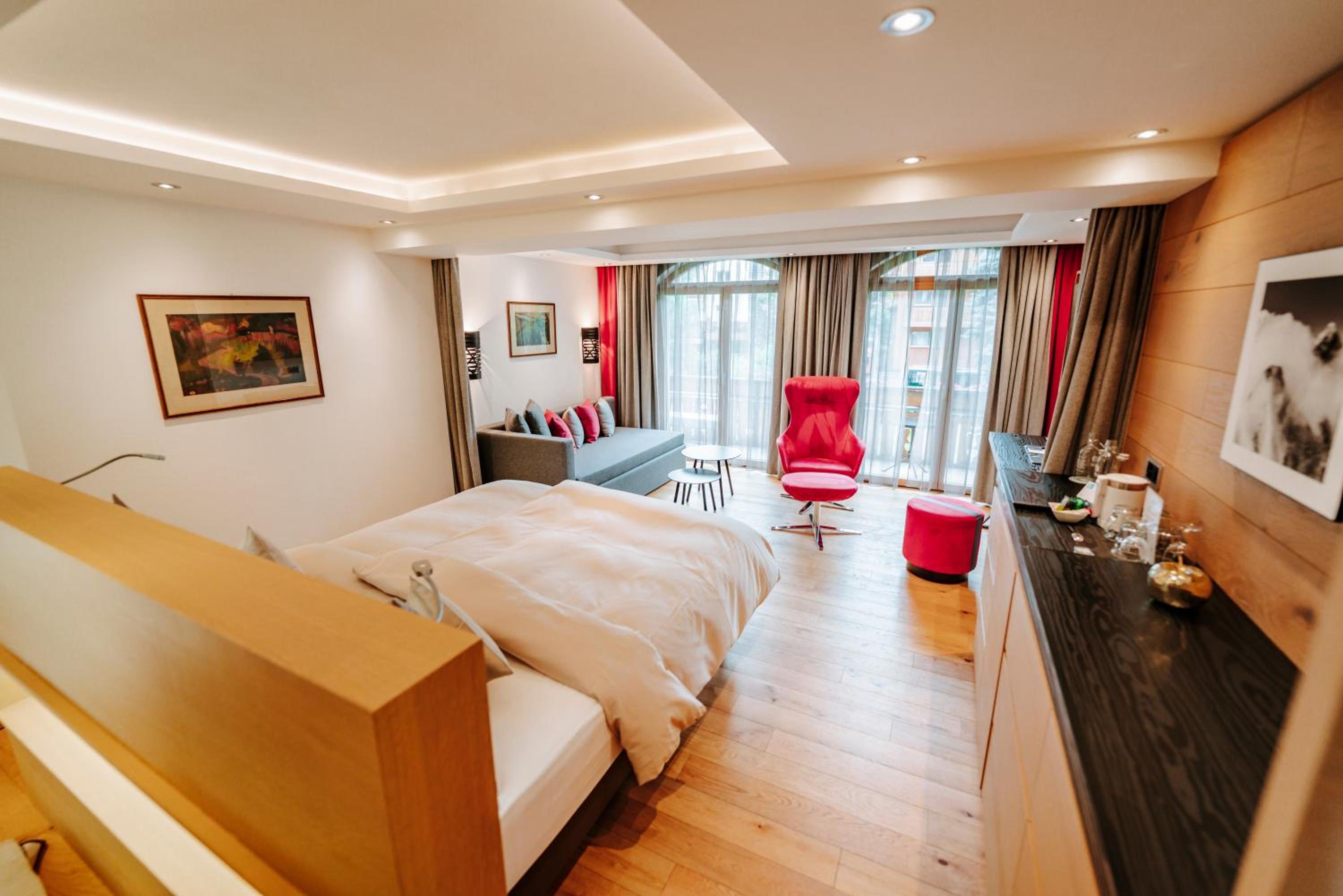 Junior Suite - Photo 1