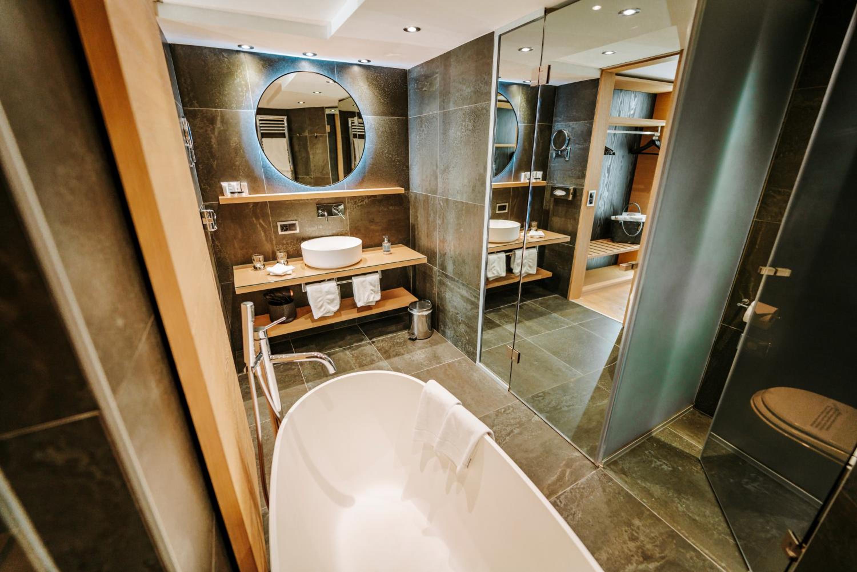 Junior Suite - Photo 5