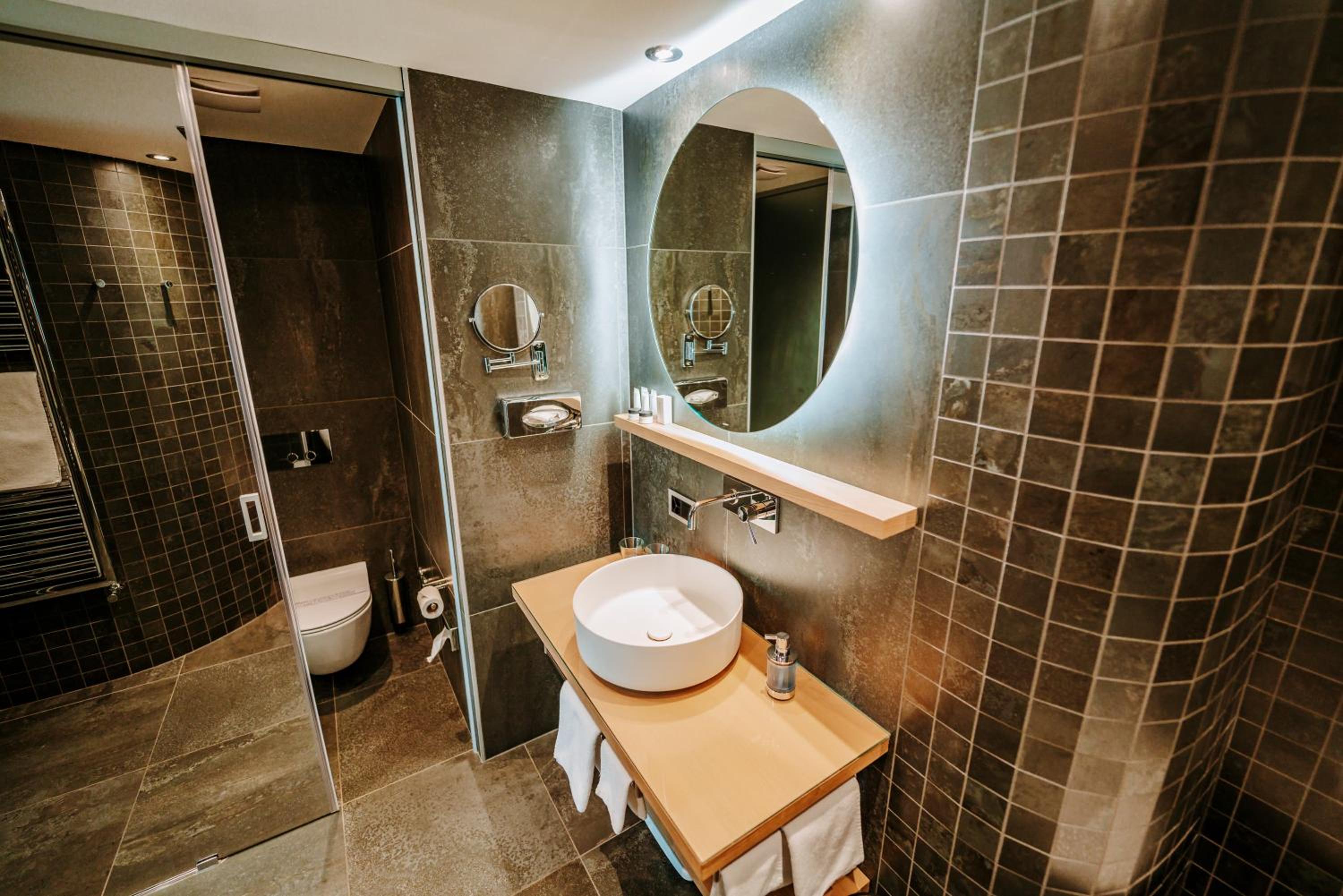 Superior Double or Twin Room - Photo 6