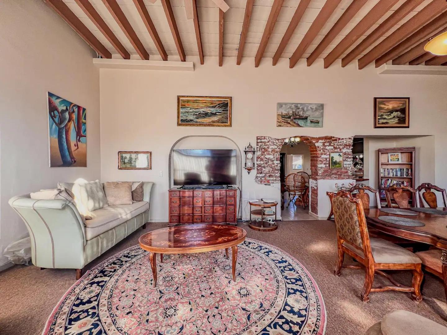 Three-Bedroom House photo 1