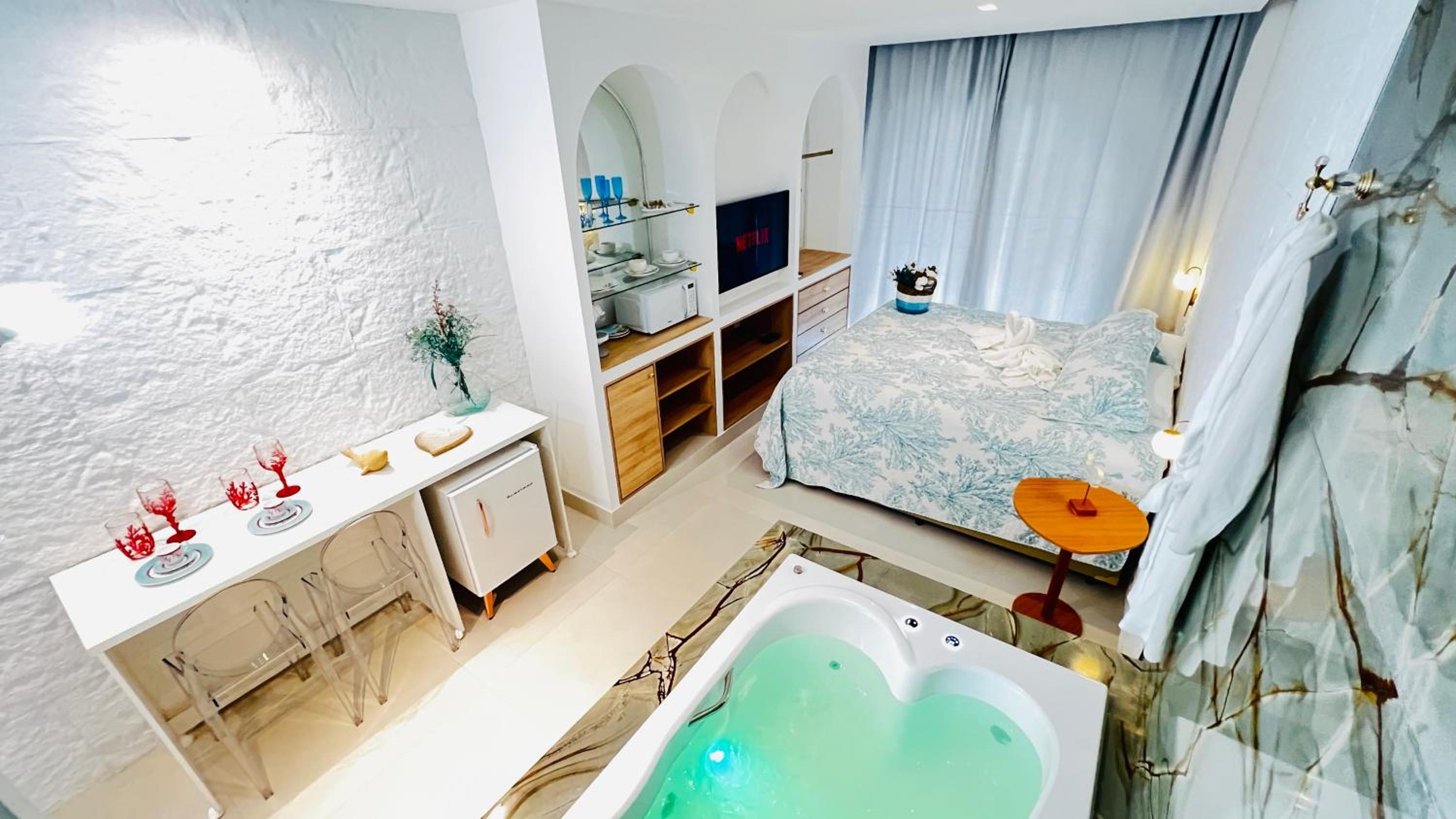 King Suite with Spa Bath