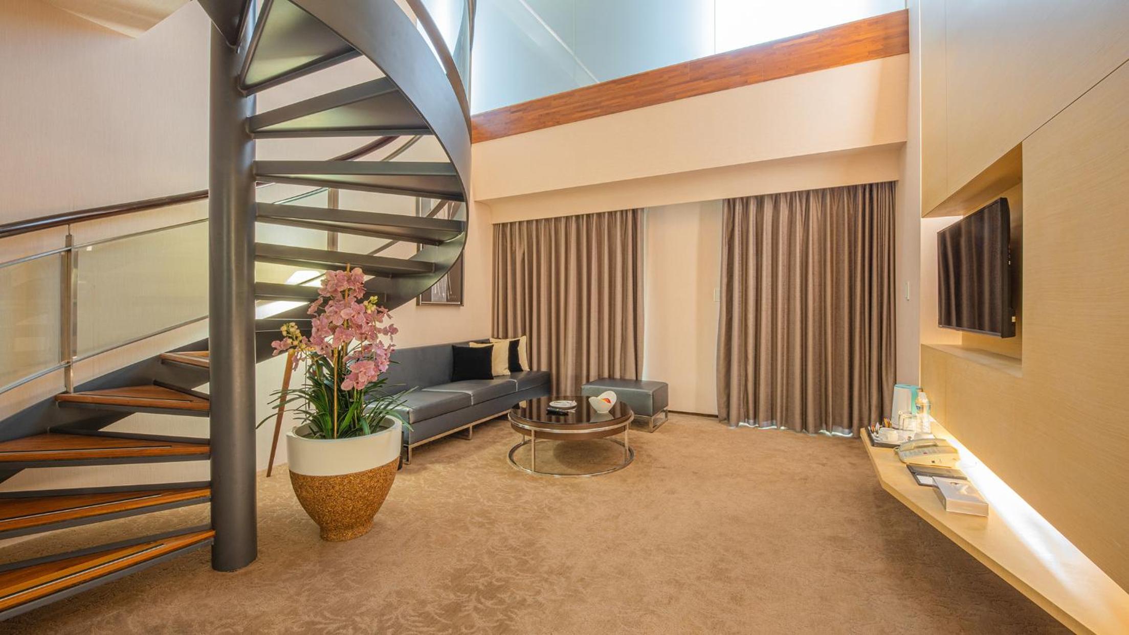 Luxury Triple Room