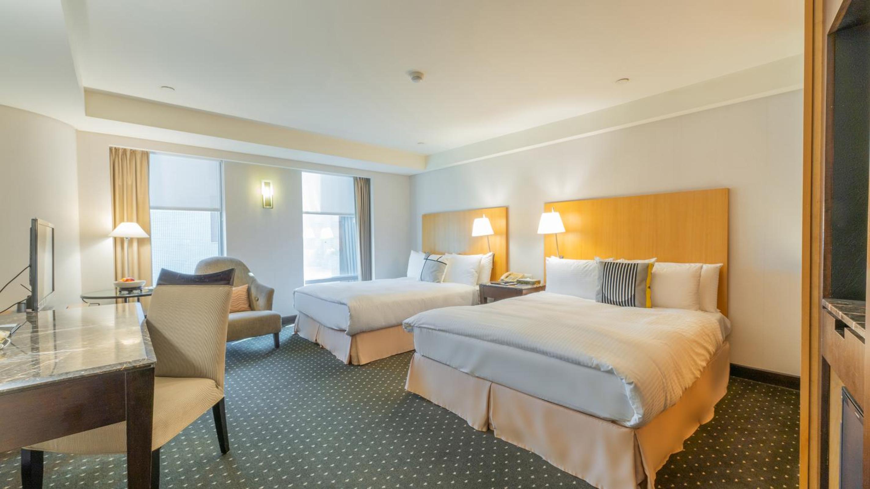 Classic Quadruple Room - Photo 1