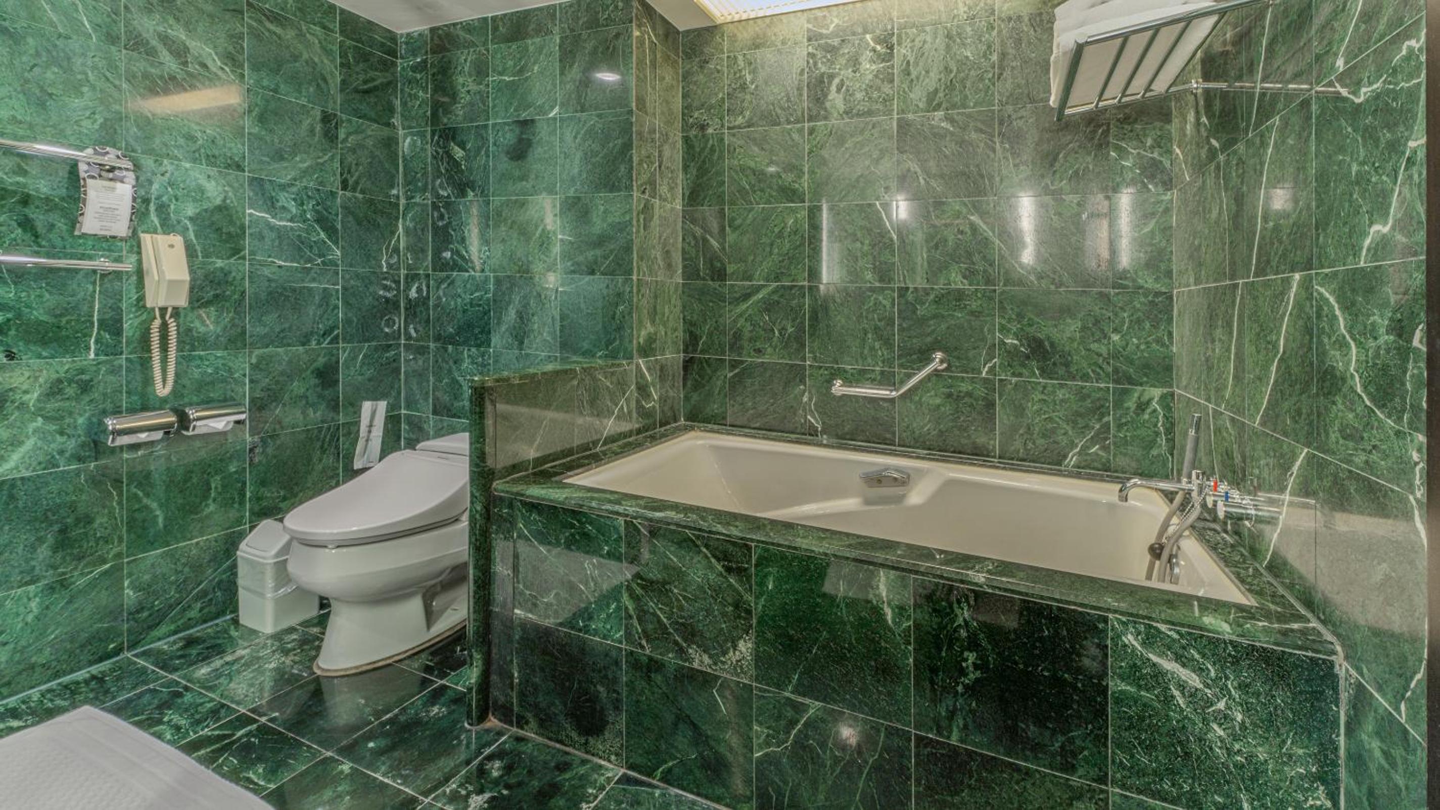 Classic Quadruple Room - Photo 5
