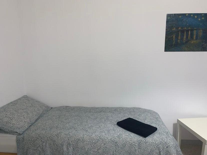 Triple Room with Shared Bathroom