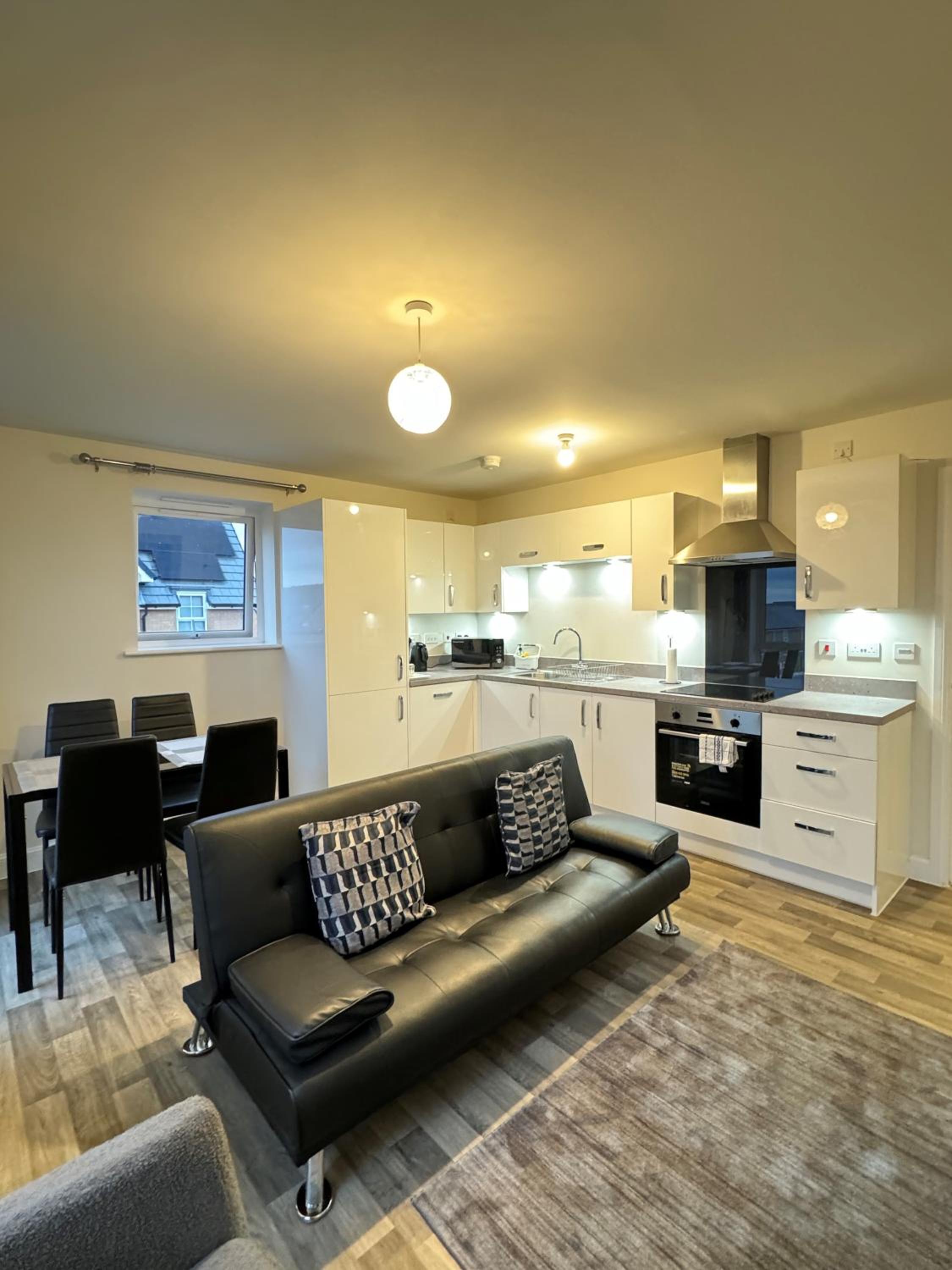 One-Bedroom Apartment photo 2