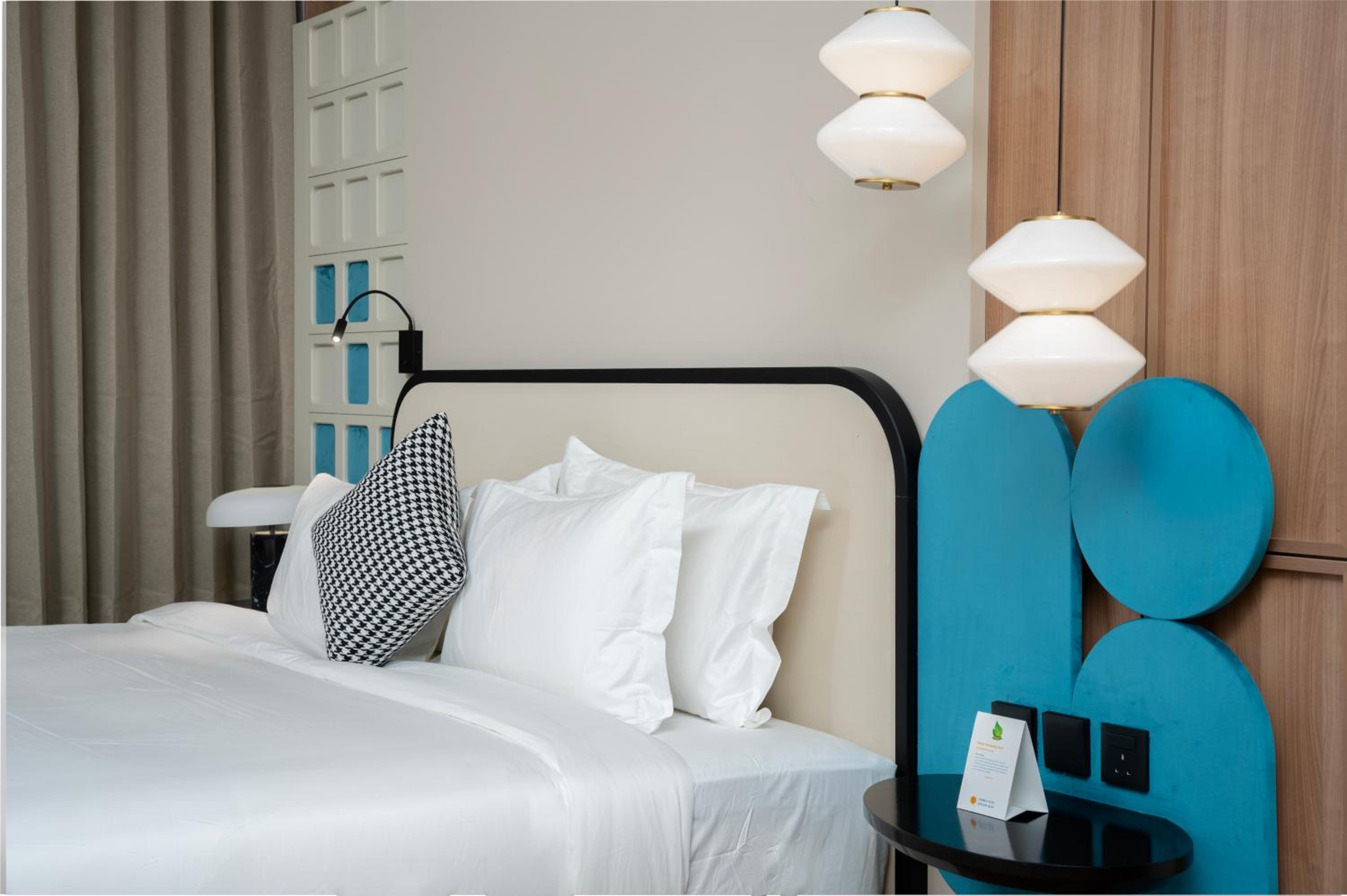 Standard King Room
