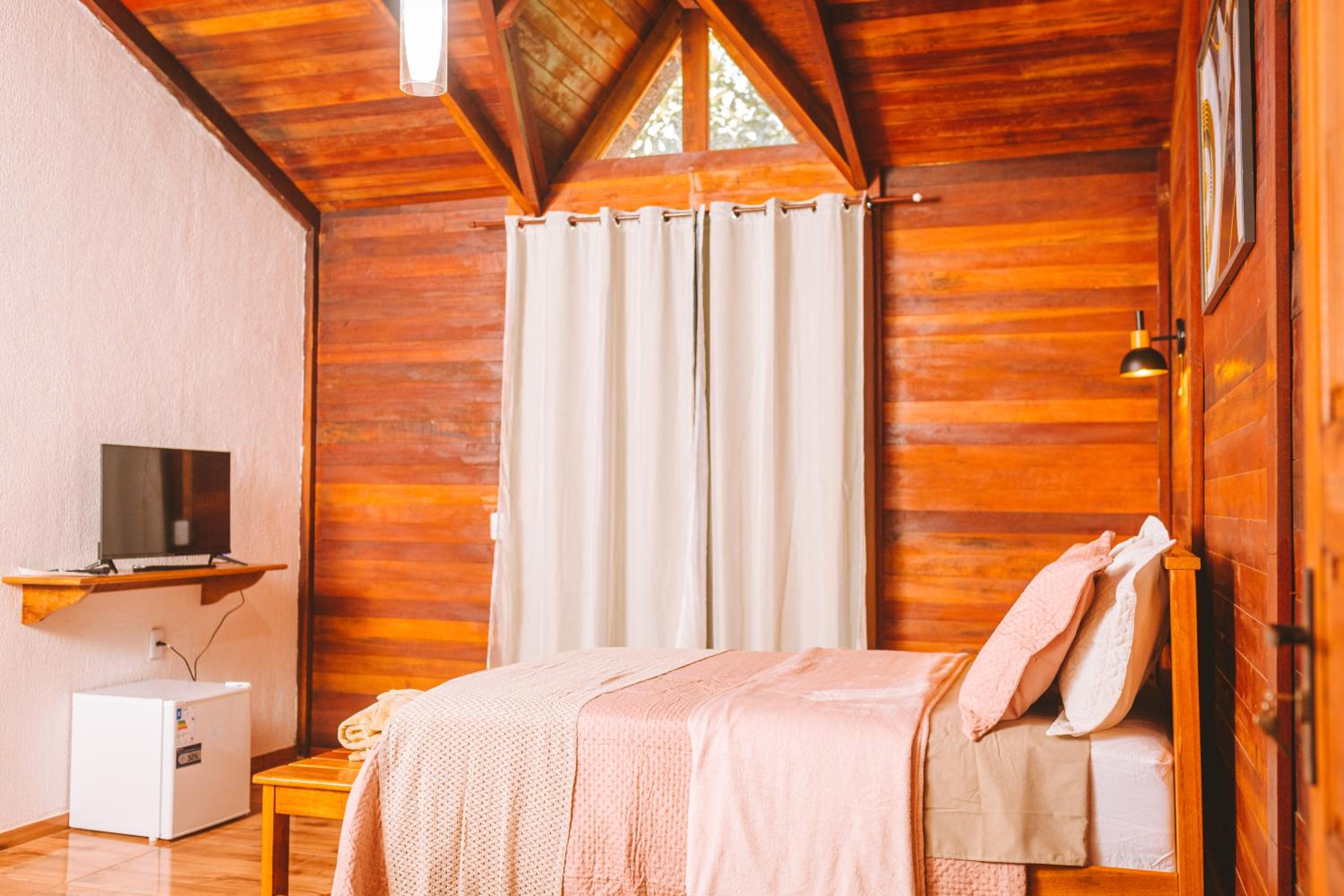 Deluxe Triple Room photo 2