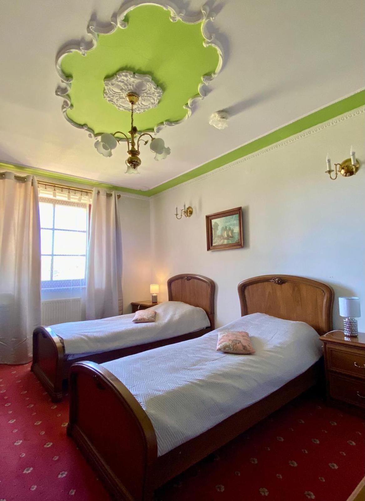 Deluxe Twin Room photo 1
