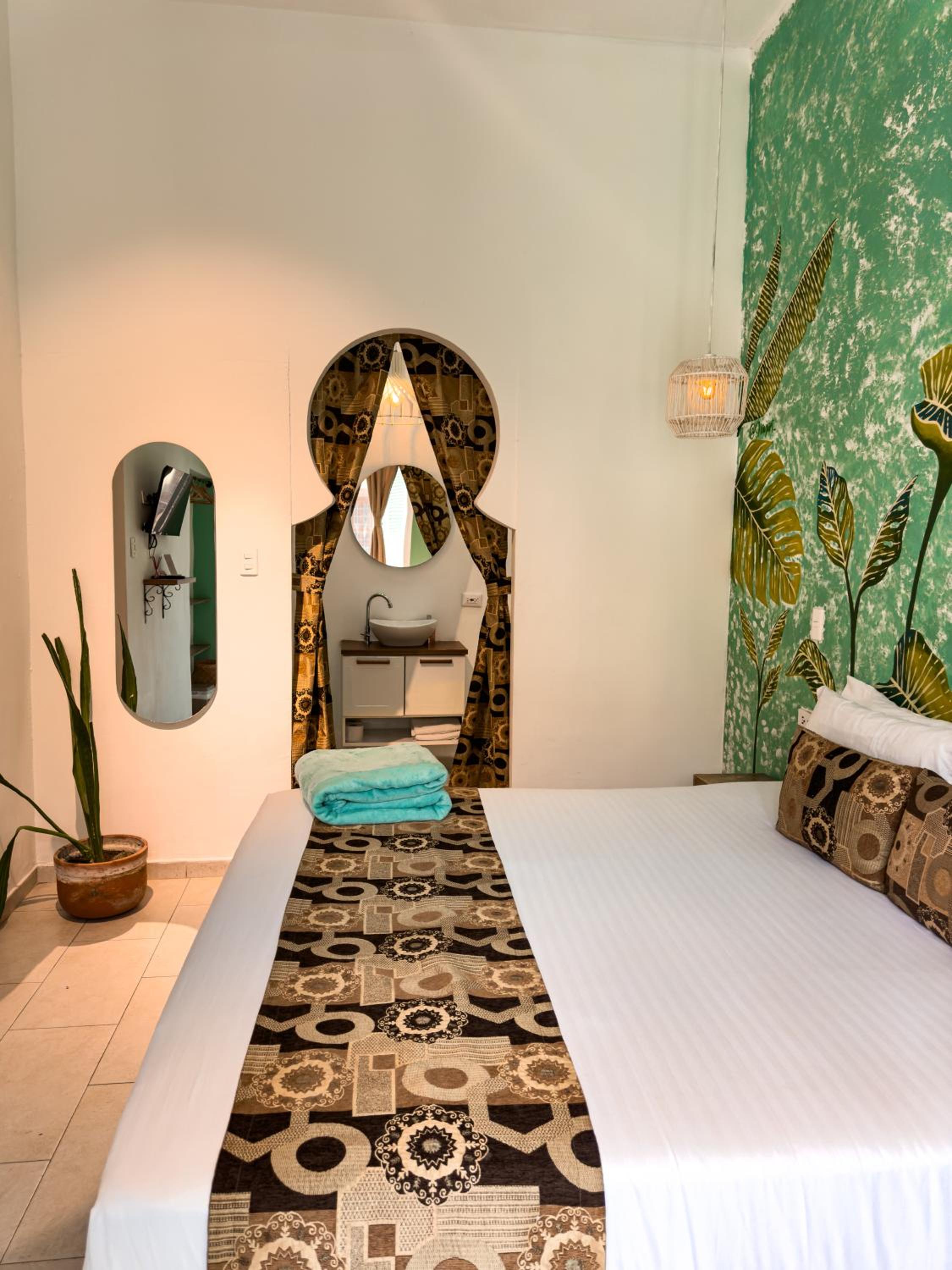 Double Room - Photo 13