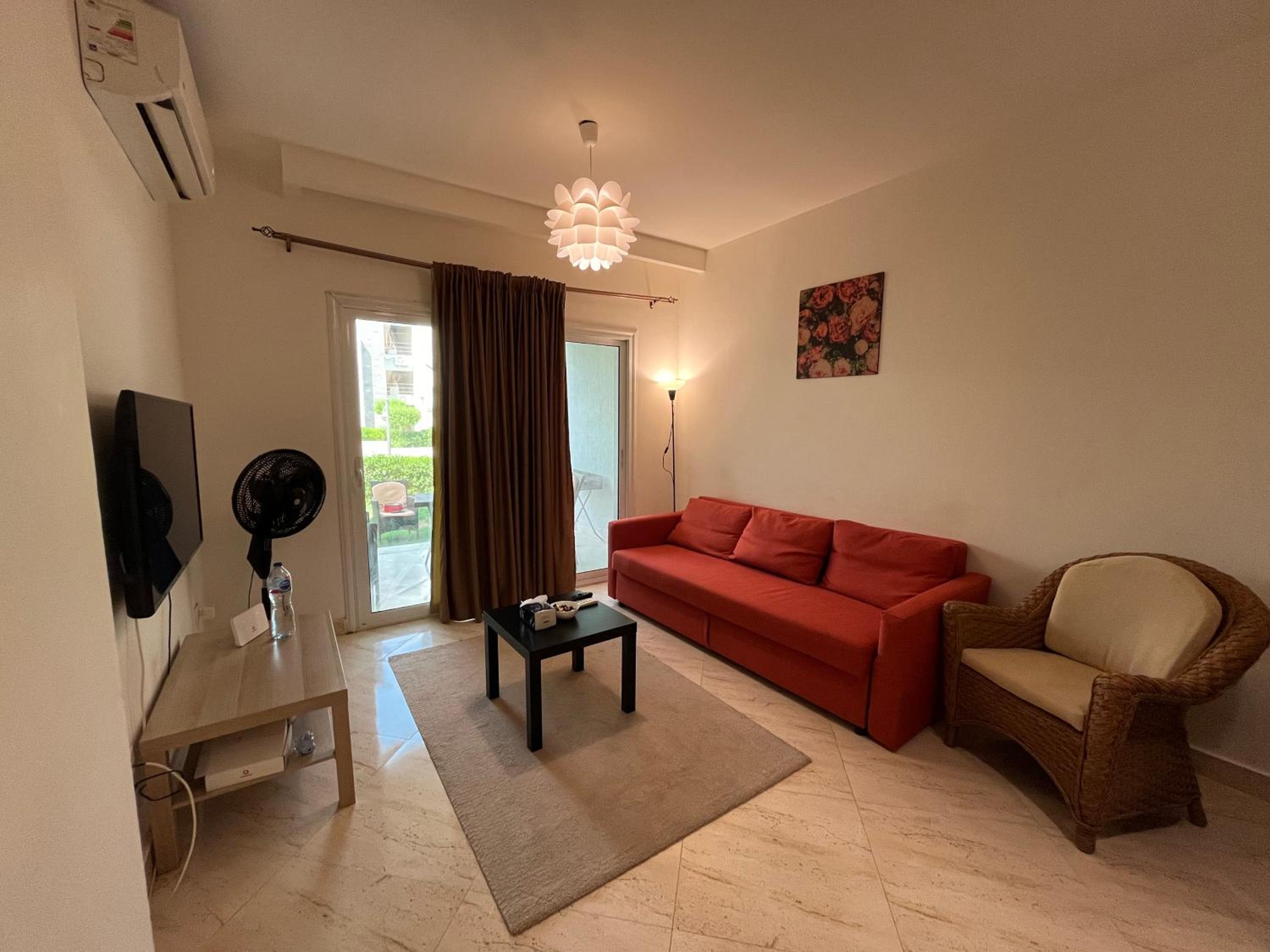 Two-Bedroom Apartment with Garden View photo 1