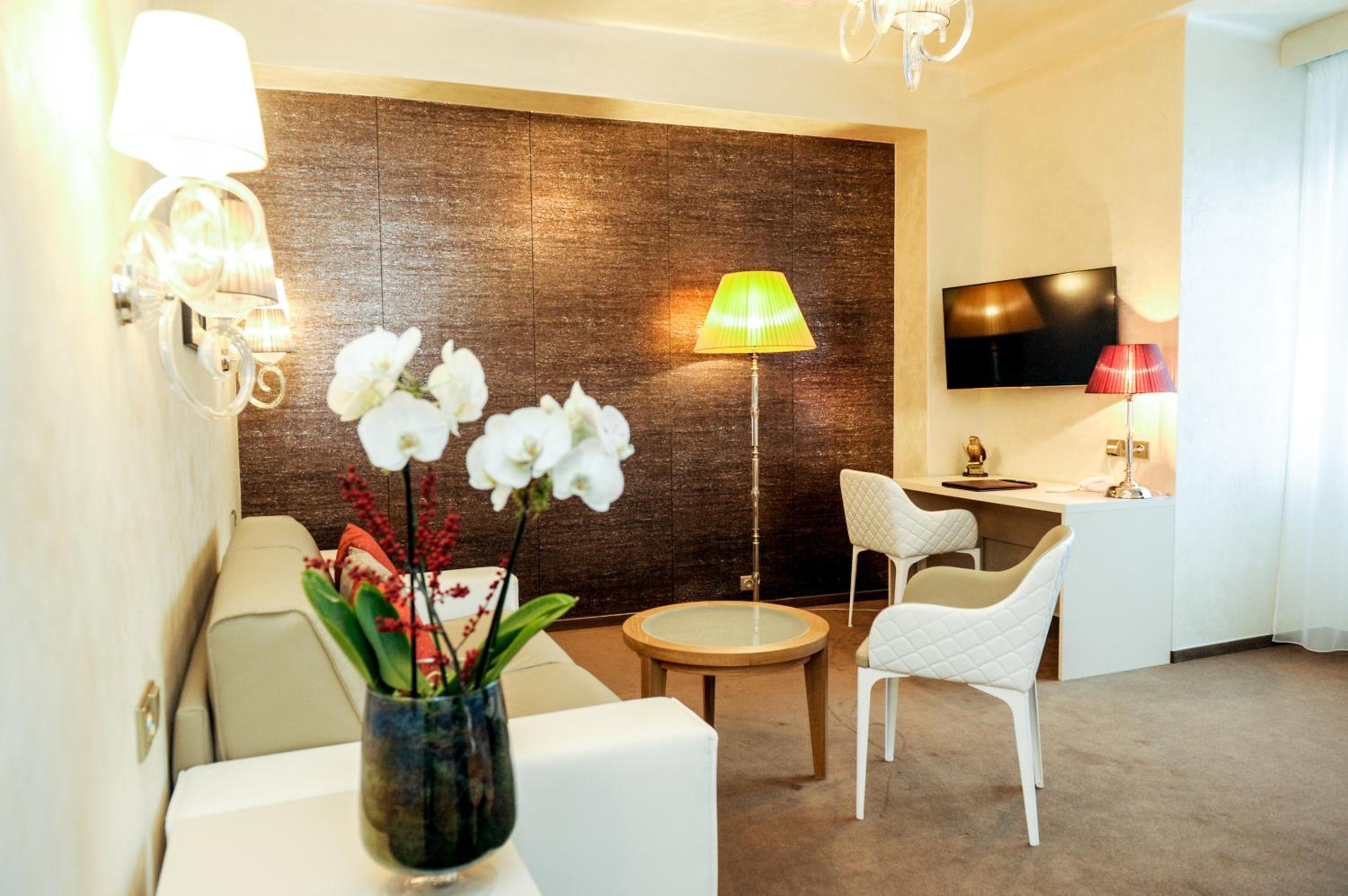 Two-Bedroom Suite