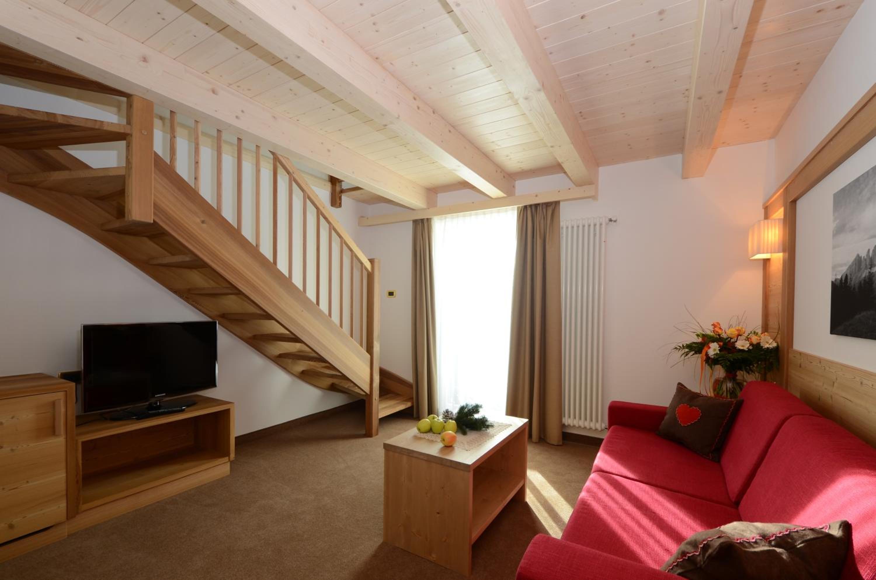 Suite - Split Level