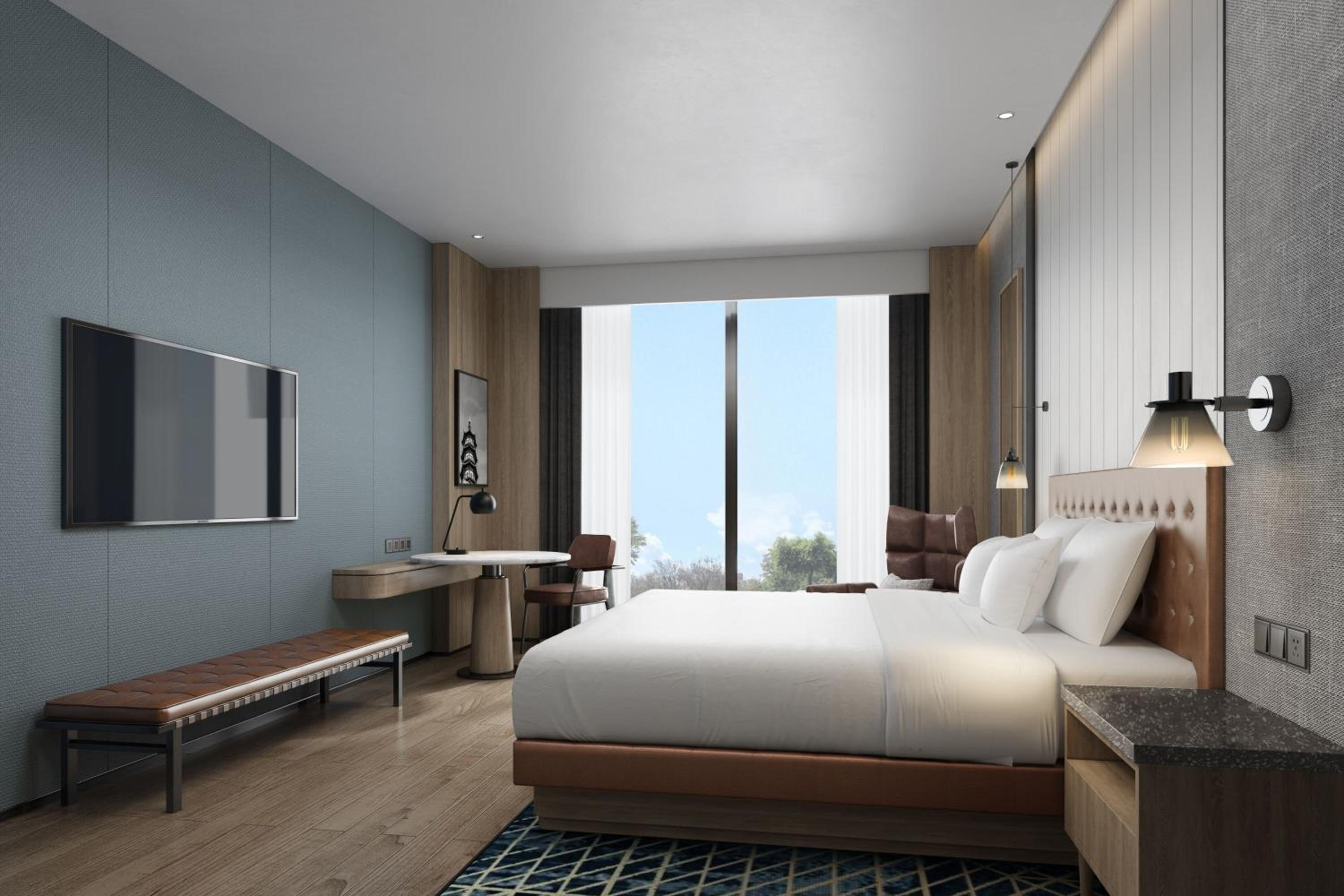Deluxe Double Room with Two Double Beds, Balcony and Lake View - Photo 3