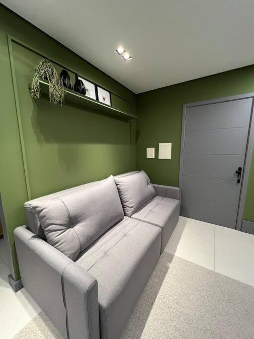 One-Bedroom Apartment photo 3