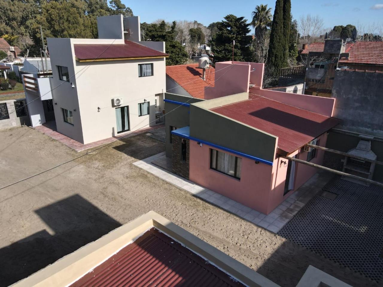 One-Bedroom House photo 3