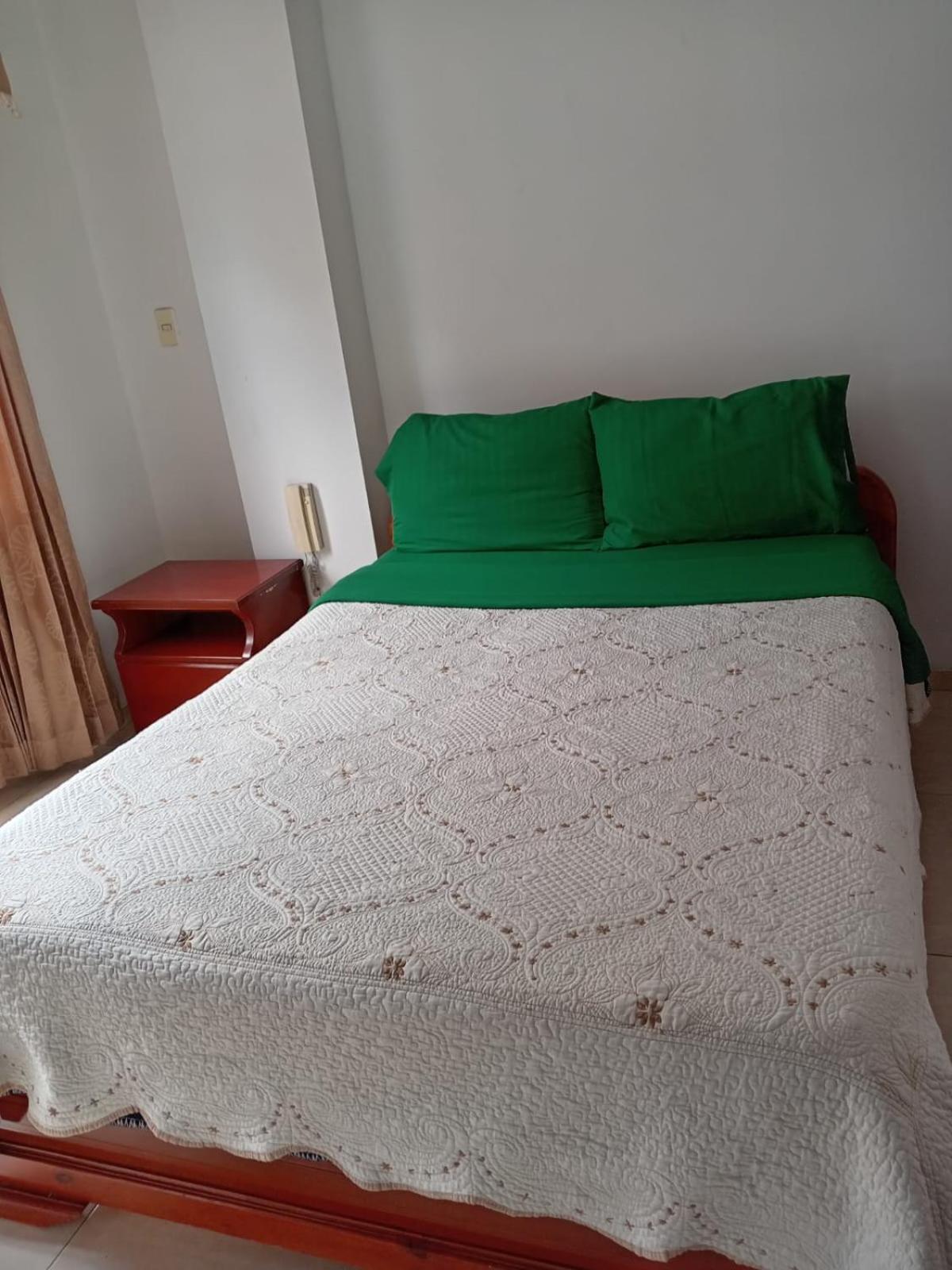 Double Room with Private Bathroom photo 2