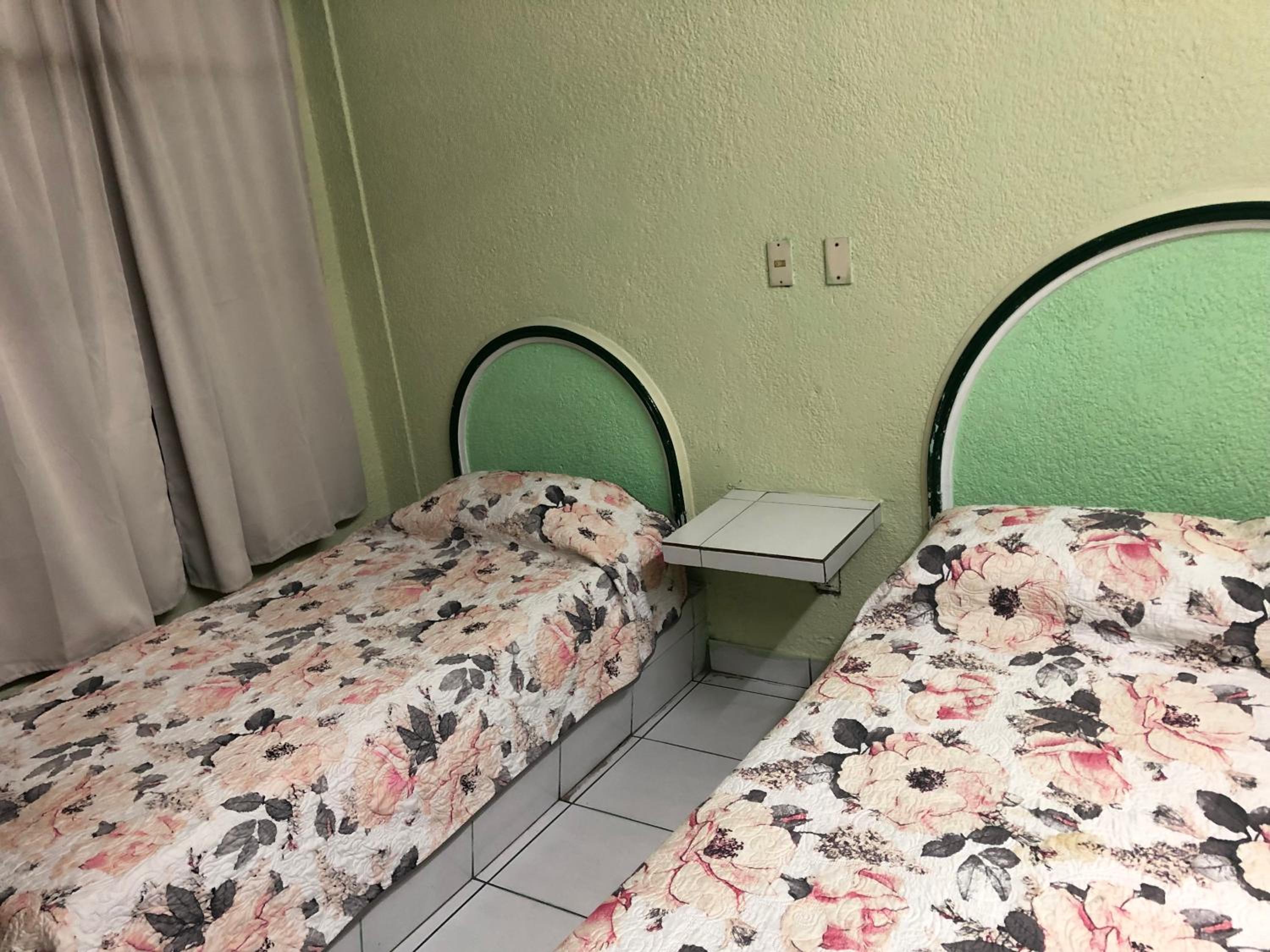 豪华双床房