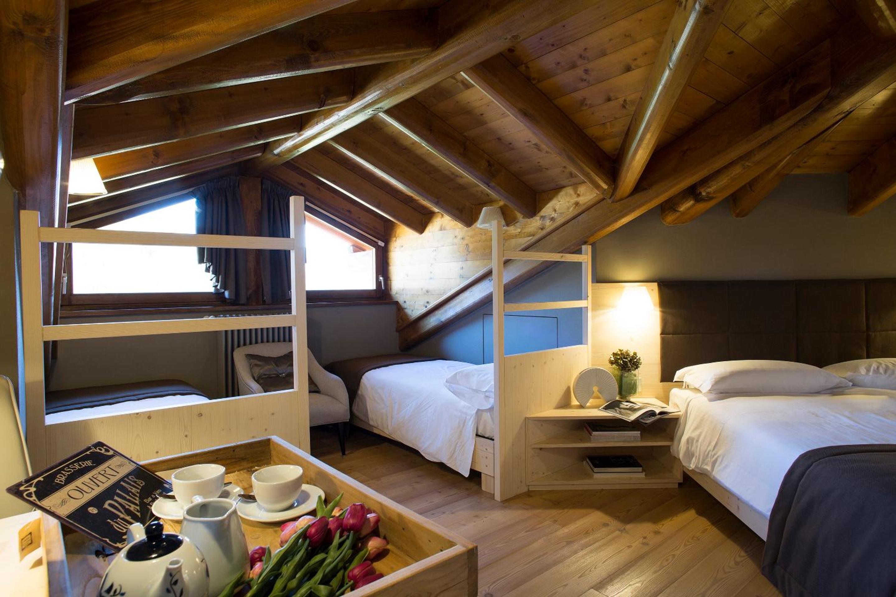Classic Quadruple Room