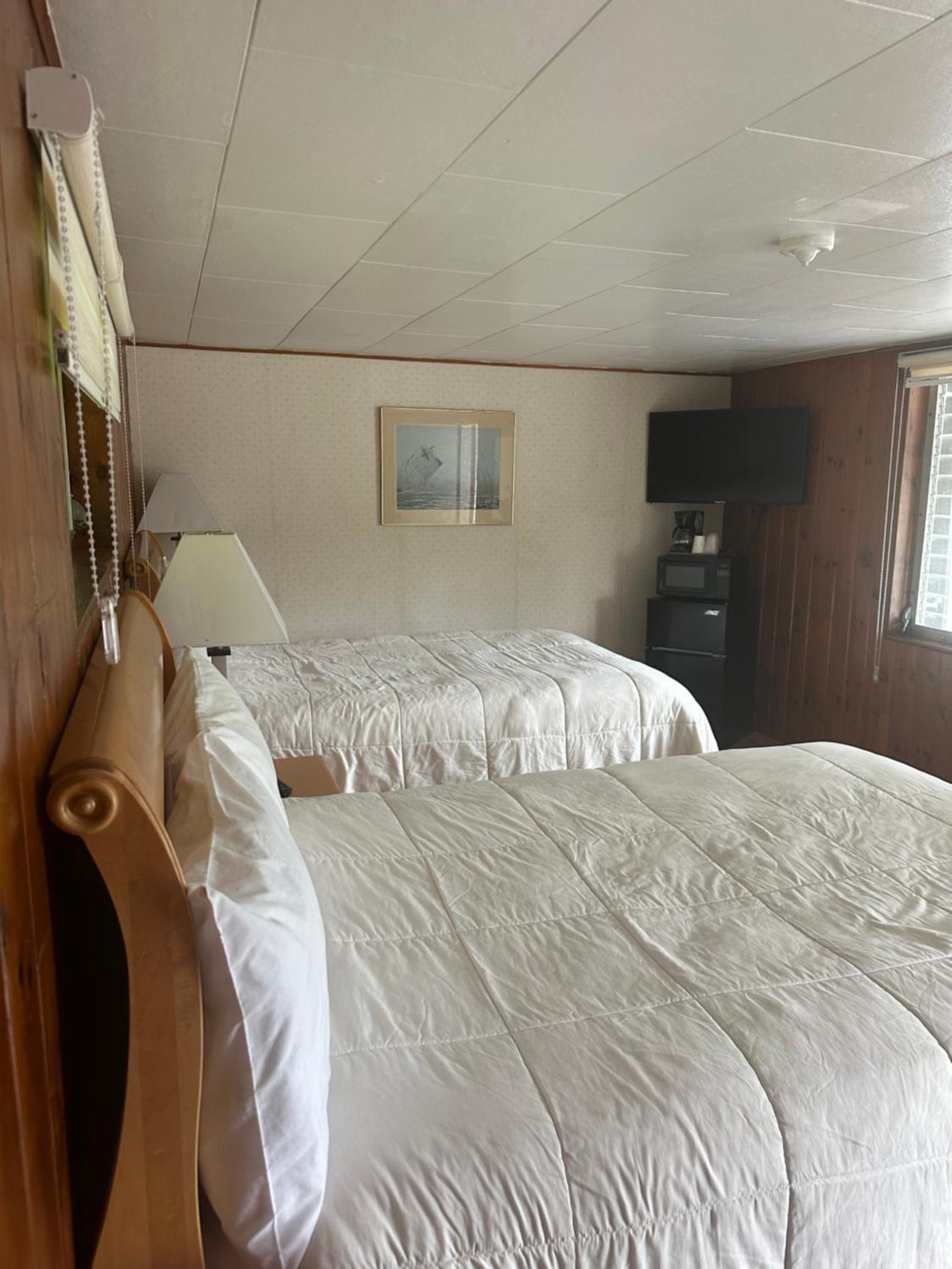 Double Room with Two Double Beds - Photo 5