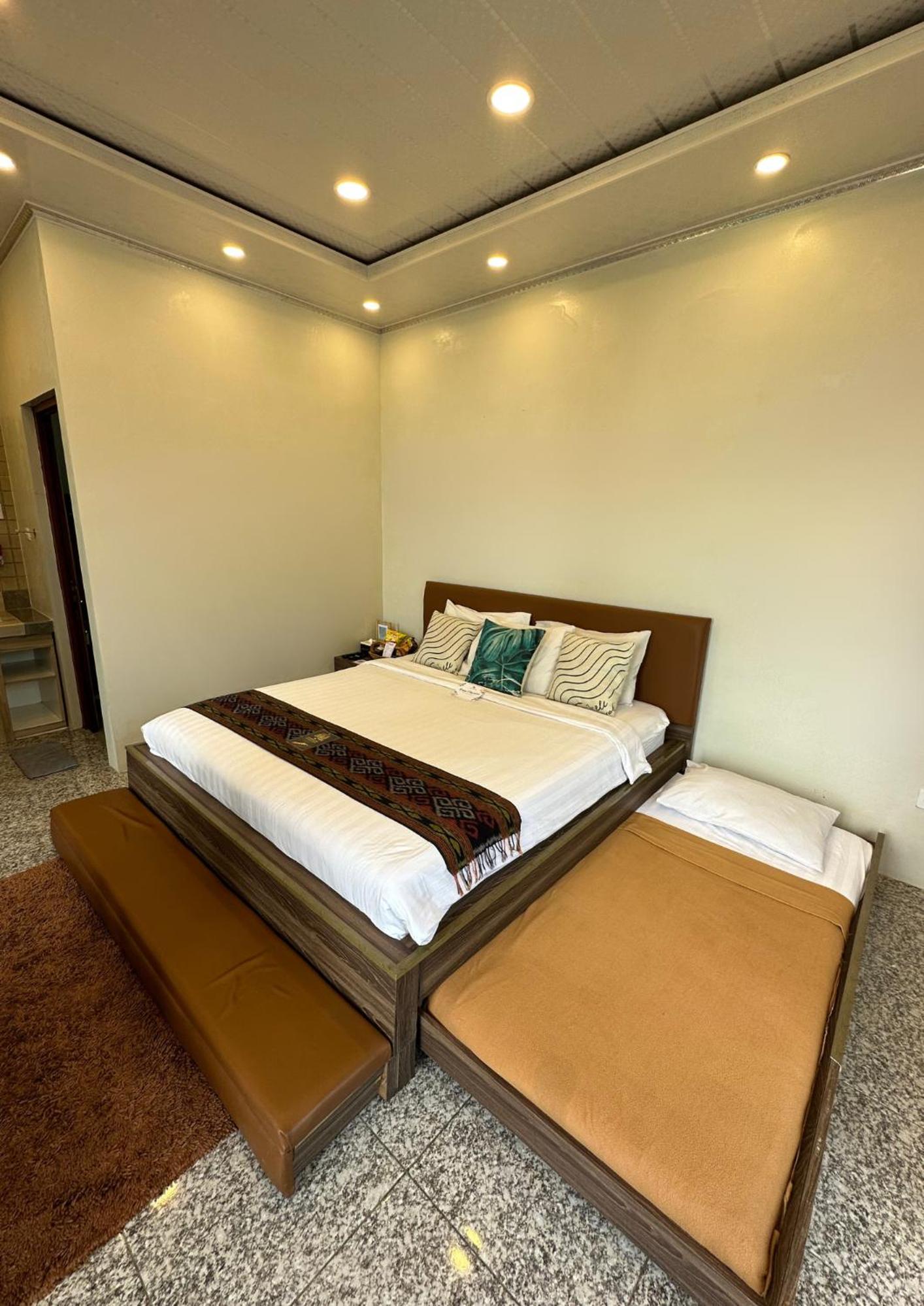 Deluxe Triple Room photo 1