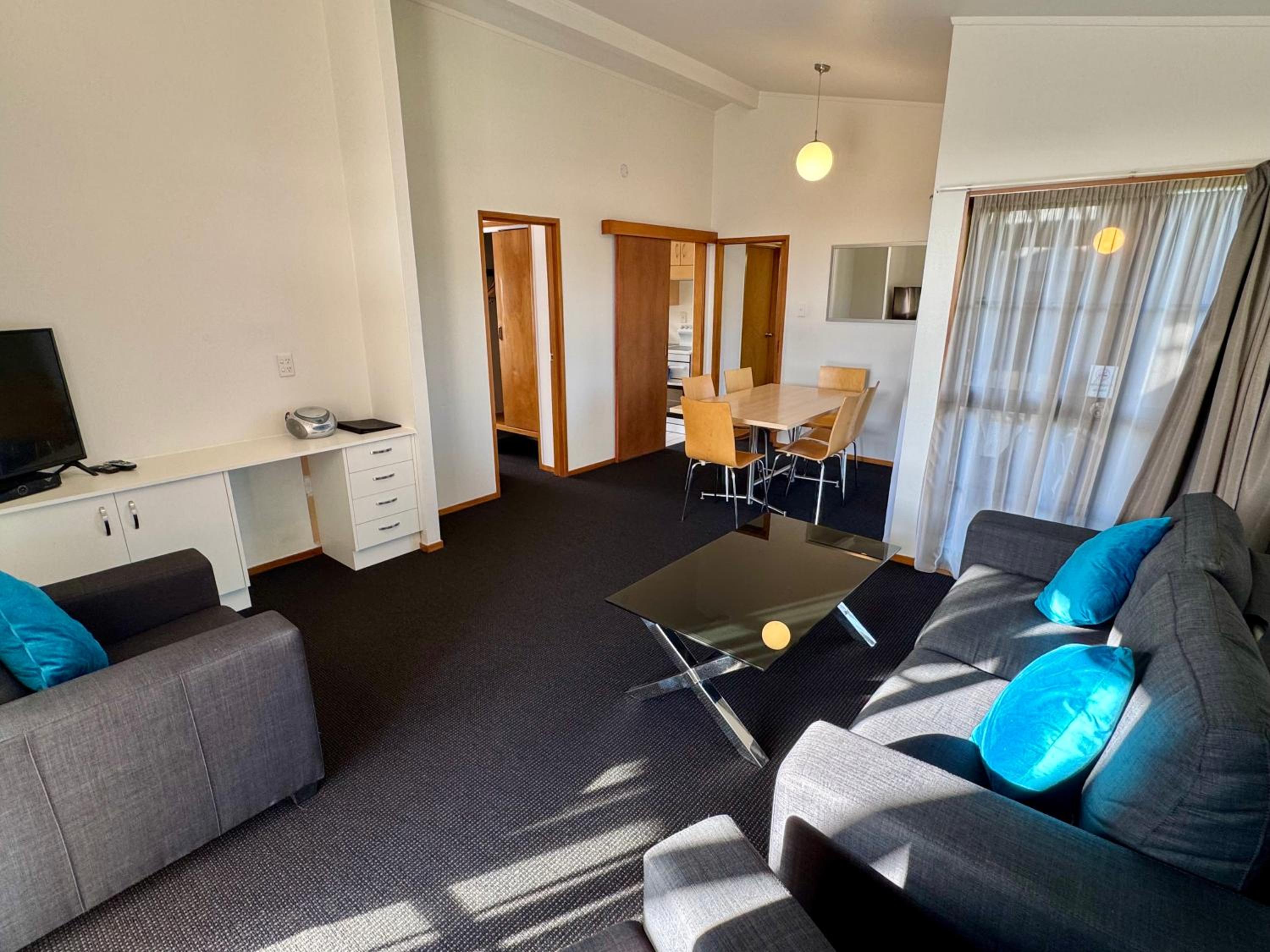 Two-Bedroom Apartment - Photo 3