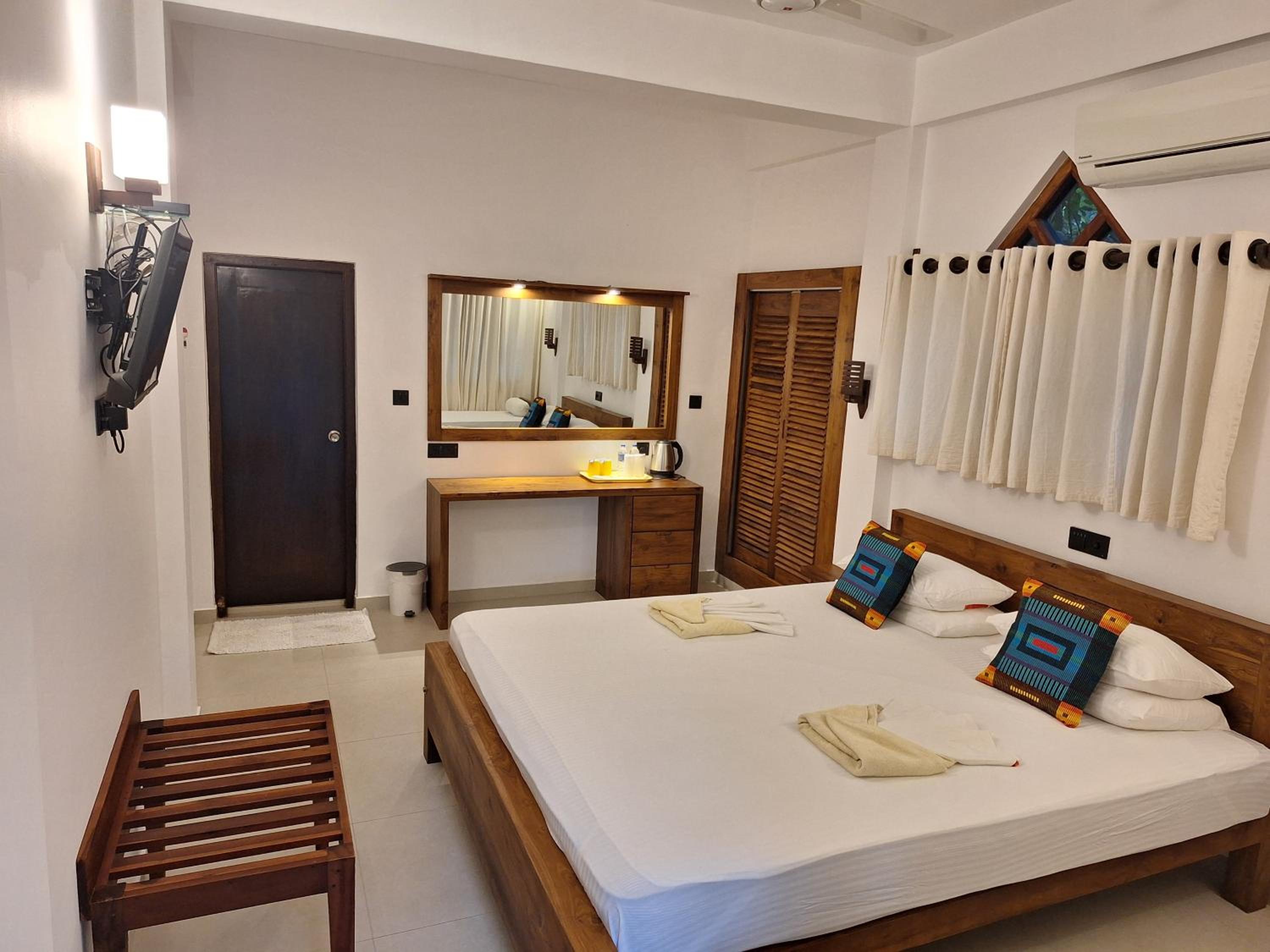 Deluxe Double or Twin Room photo 2