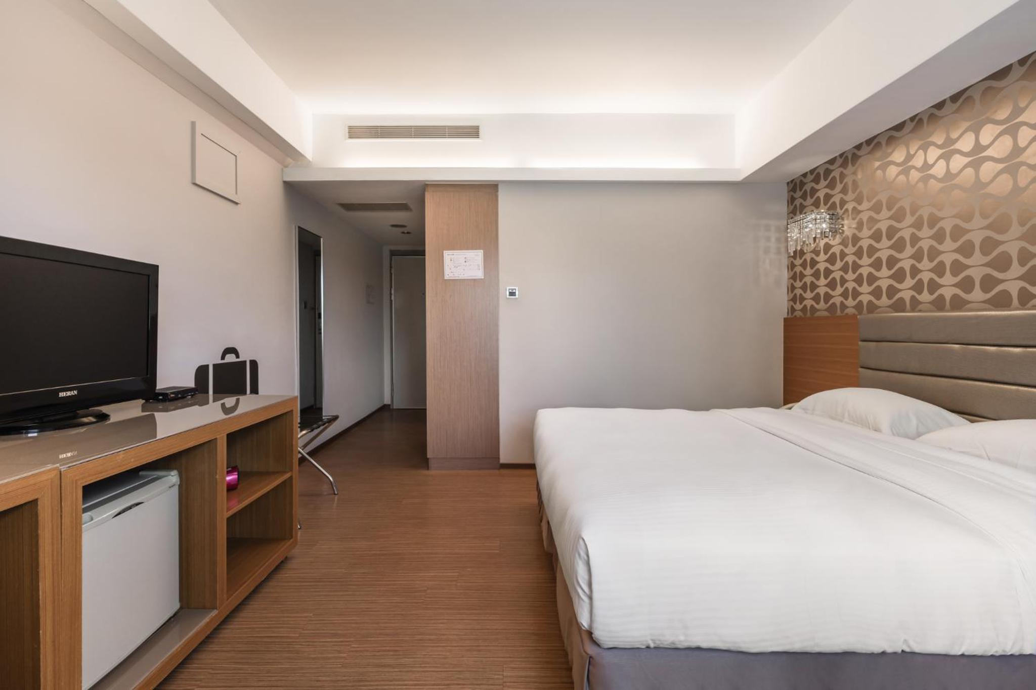 Deluxe Double Room photo 3
