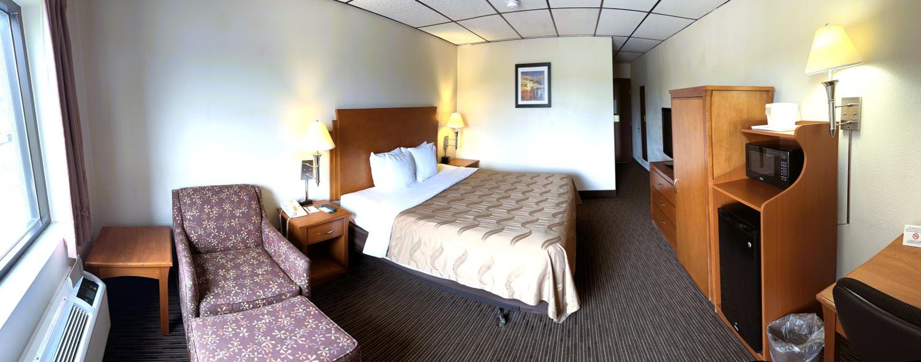 King Room - Disability Access/Non-Smoking - Photo 10