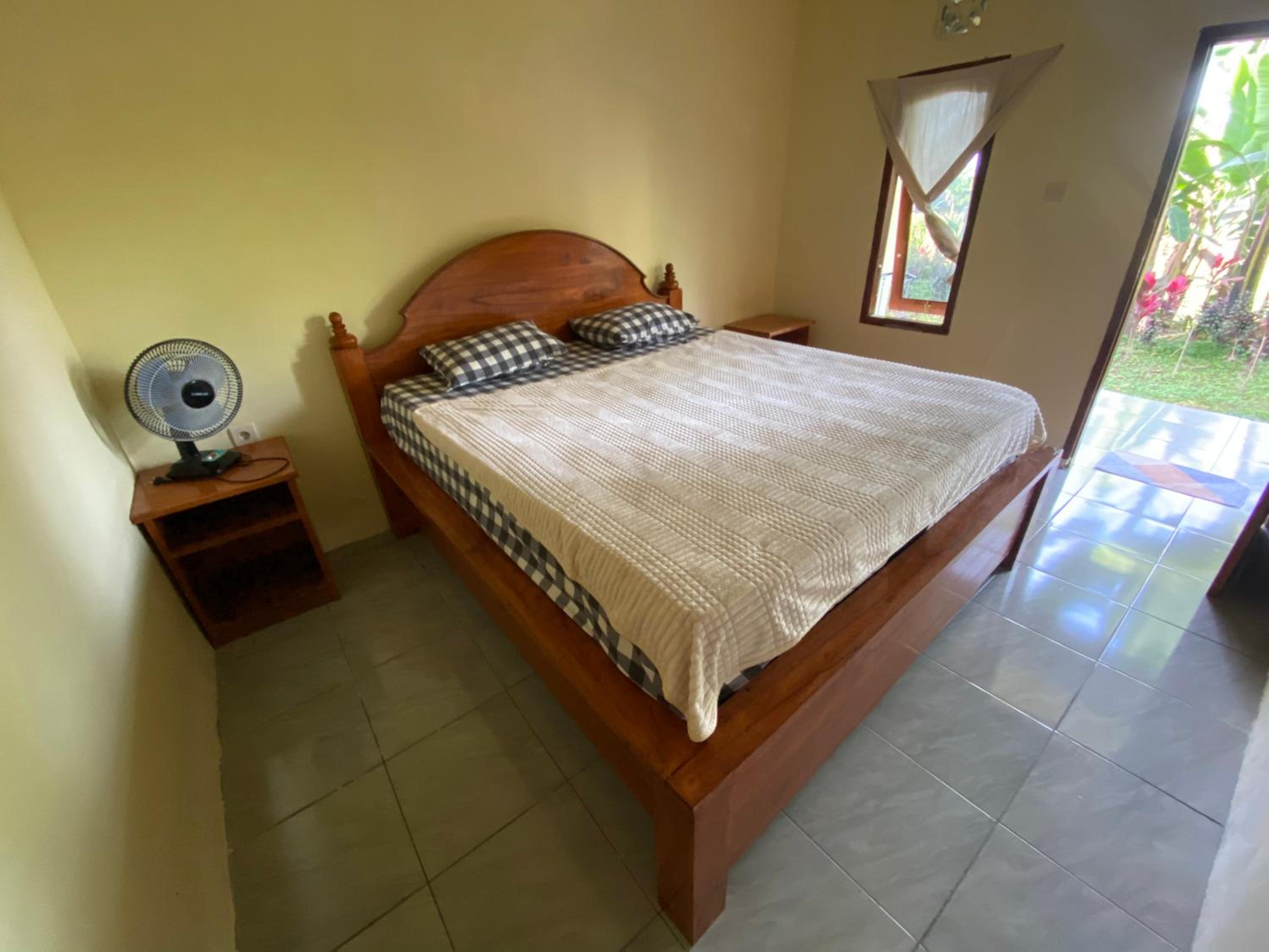 Double Room with Private Bathroom photo 1