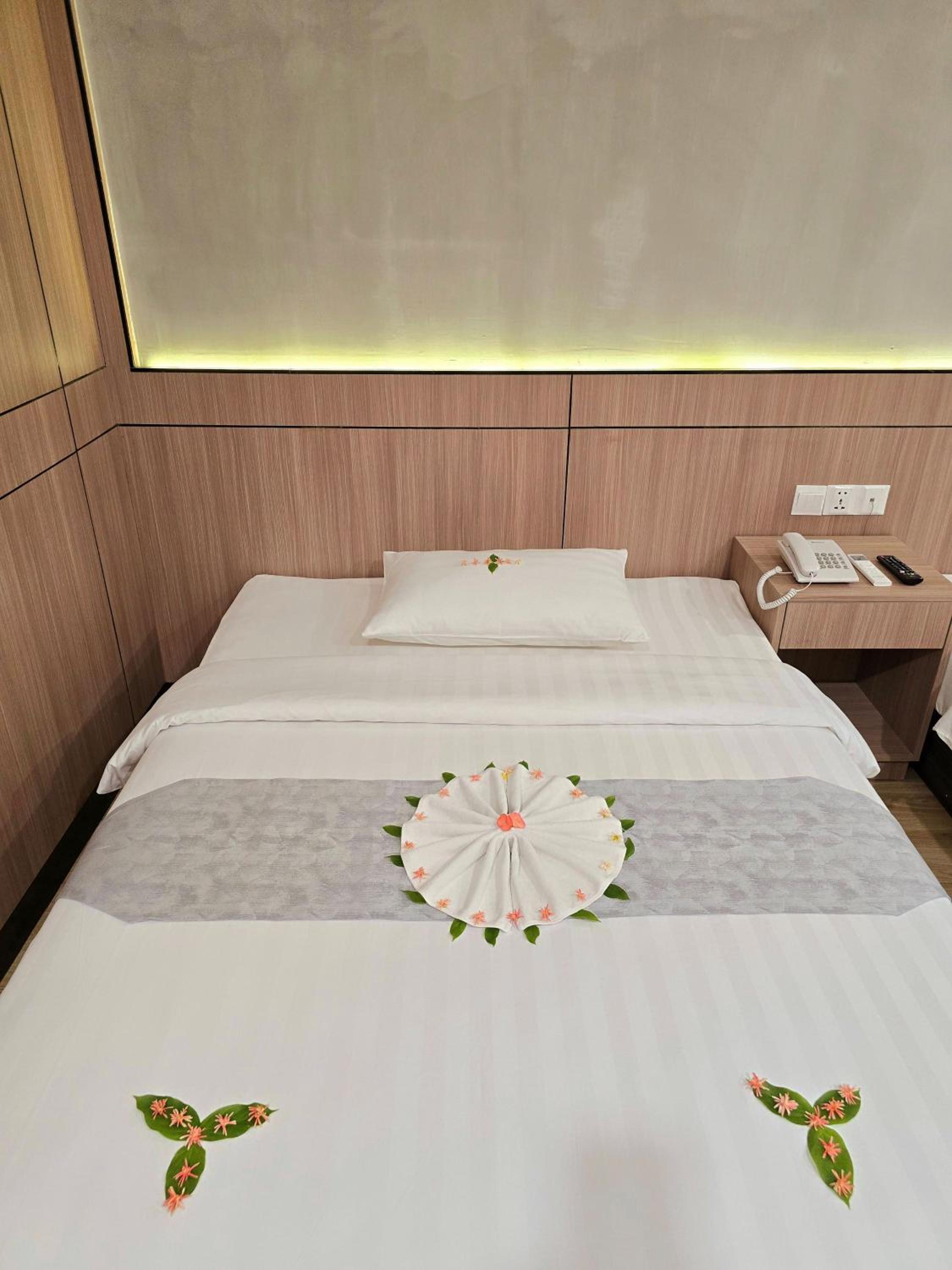 Superior Double Room - Photo 2
