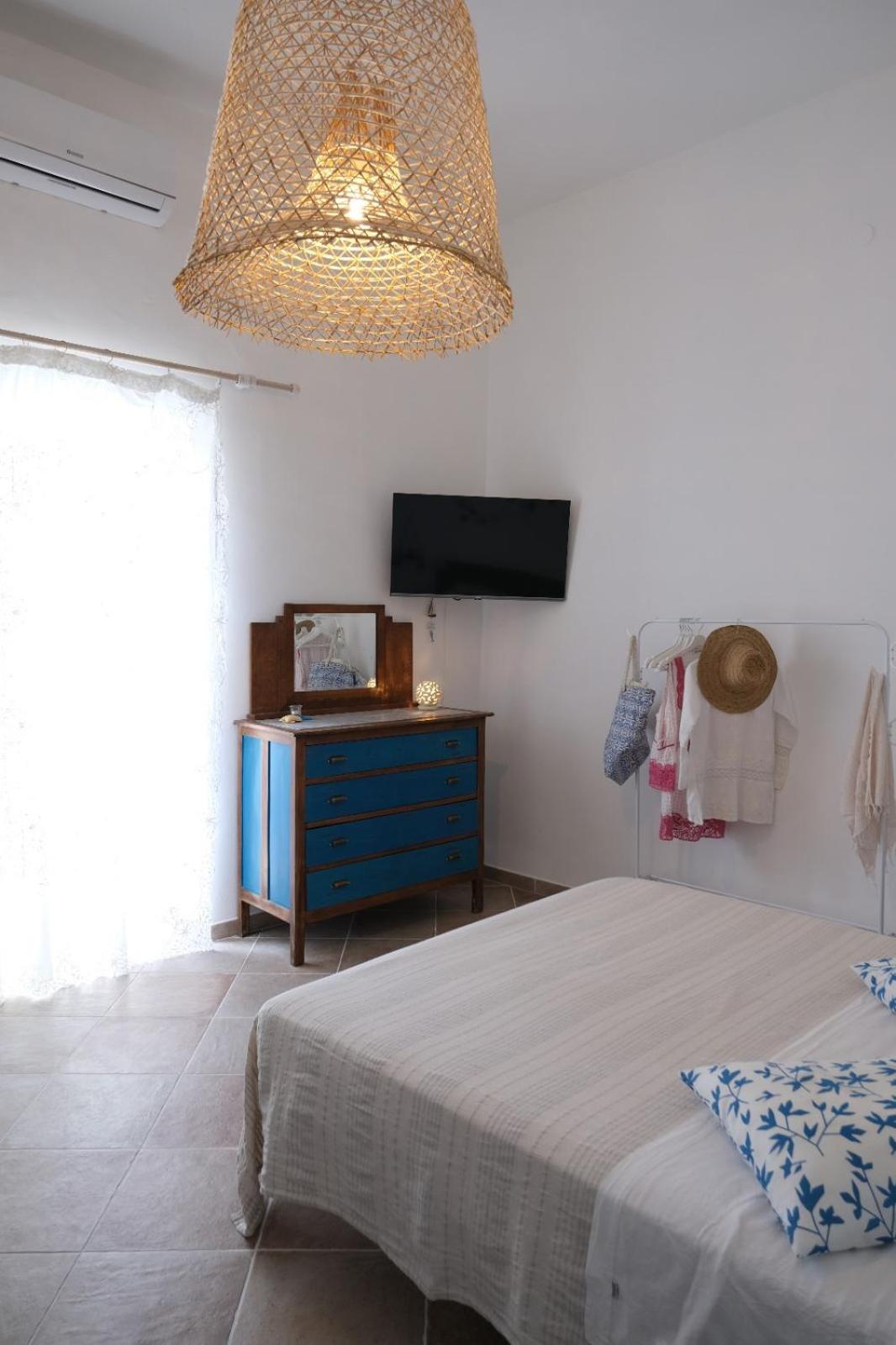Two-Bedroom House photo 2