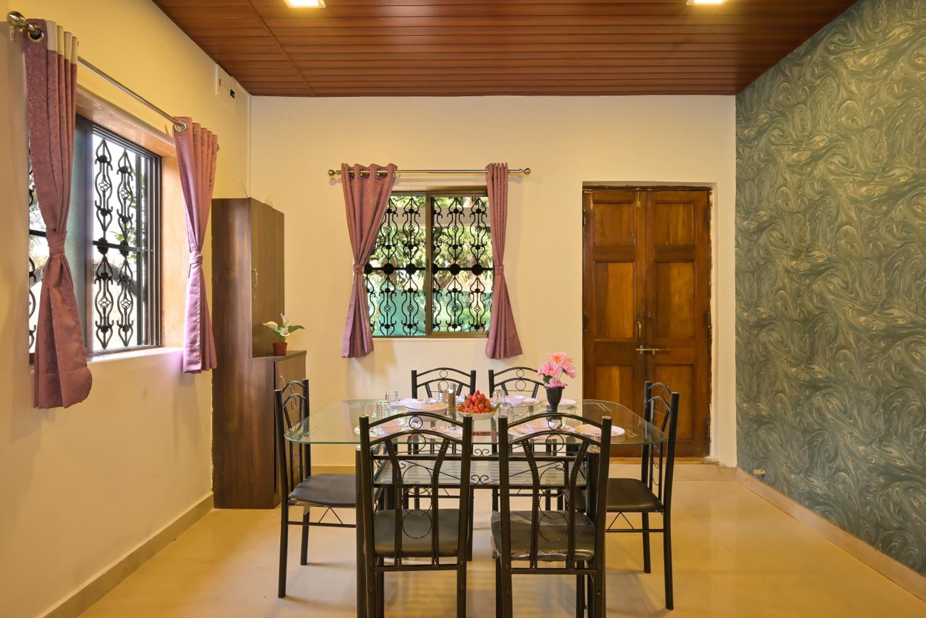 Villa With Private Pool photo 2