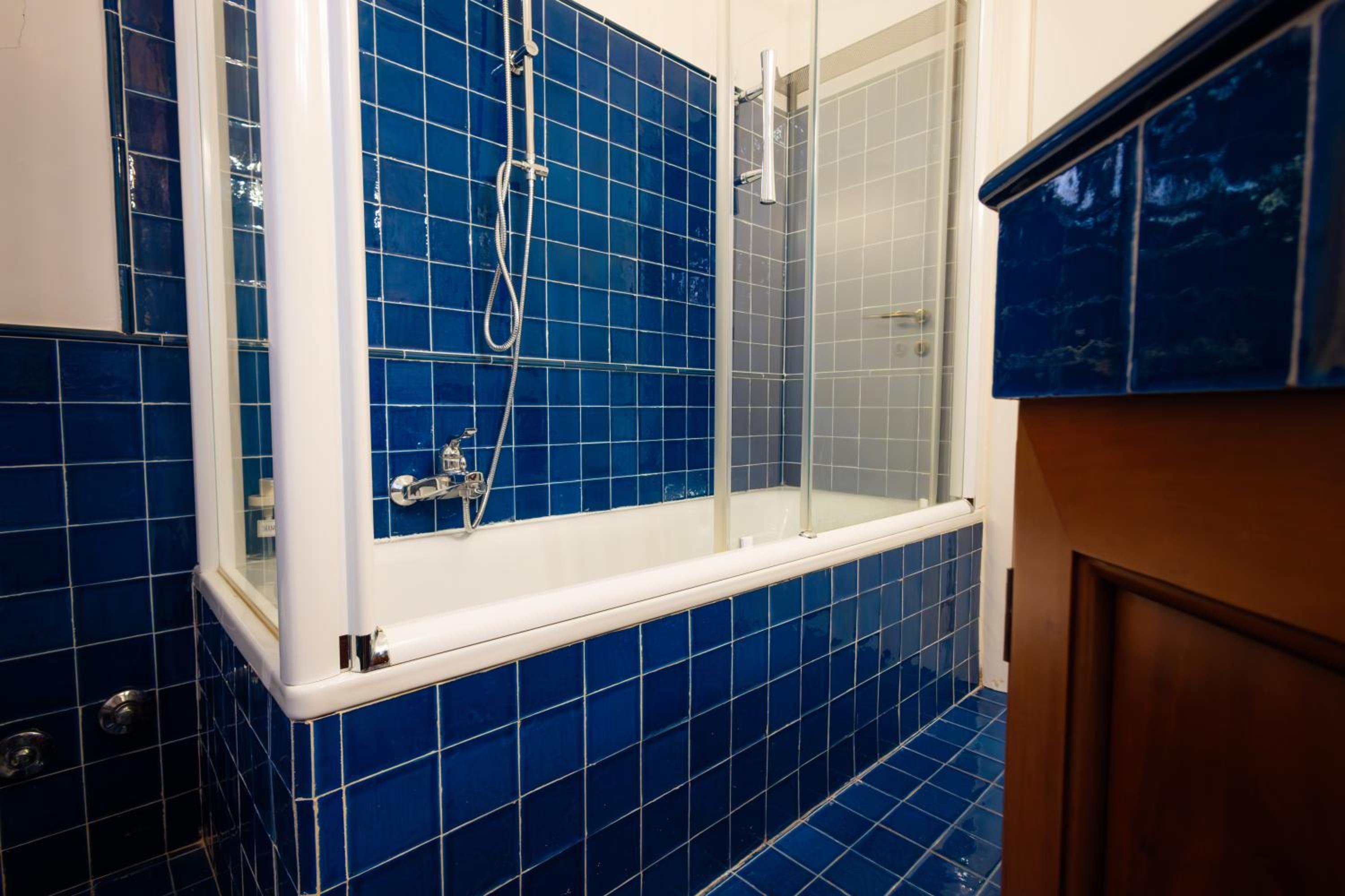 Double Room with Private Bathroom photo 2