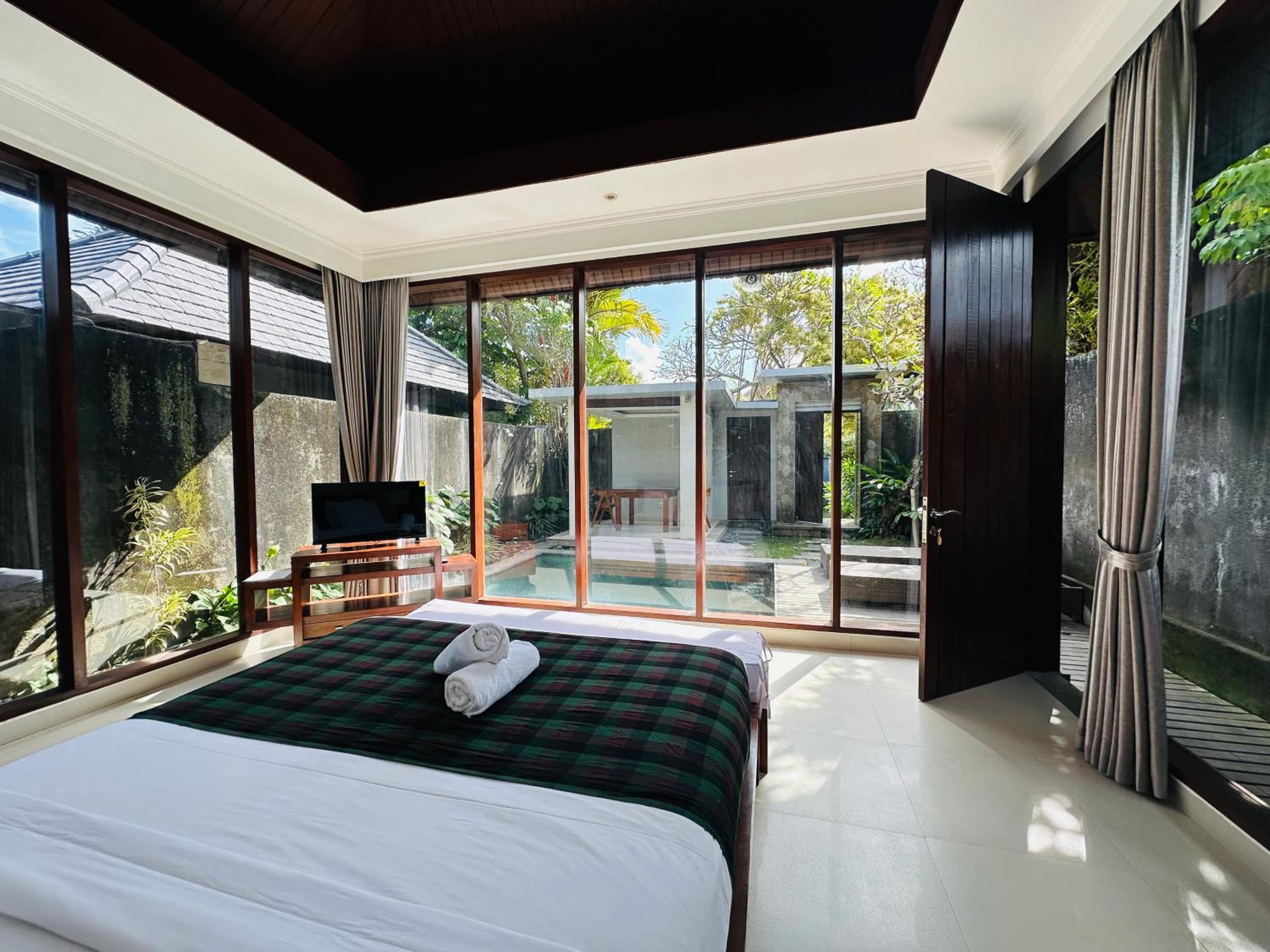 One-Bedroom Villa - Photo 1