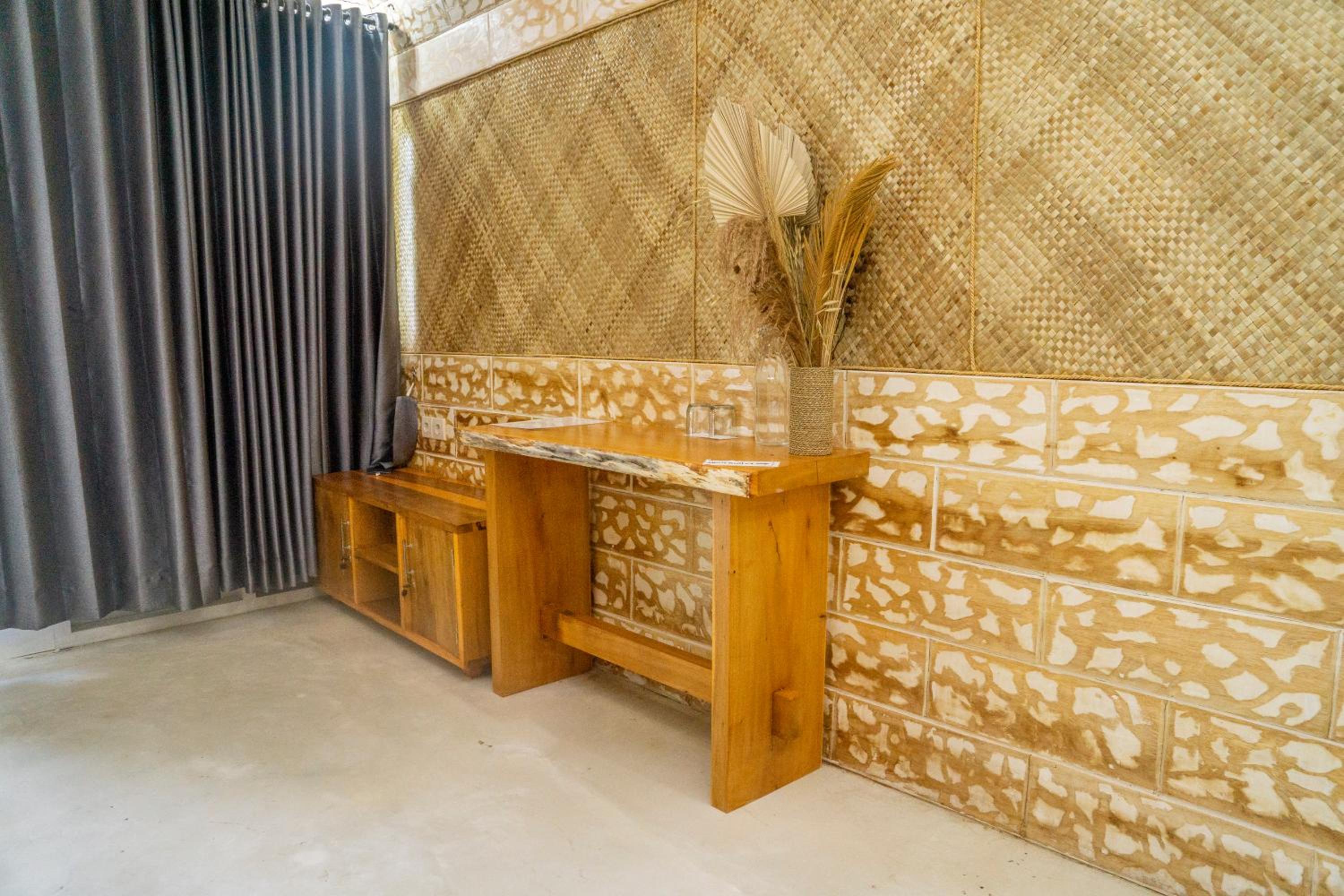 Deluxe Double or Twin Room with Garden View