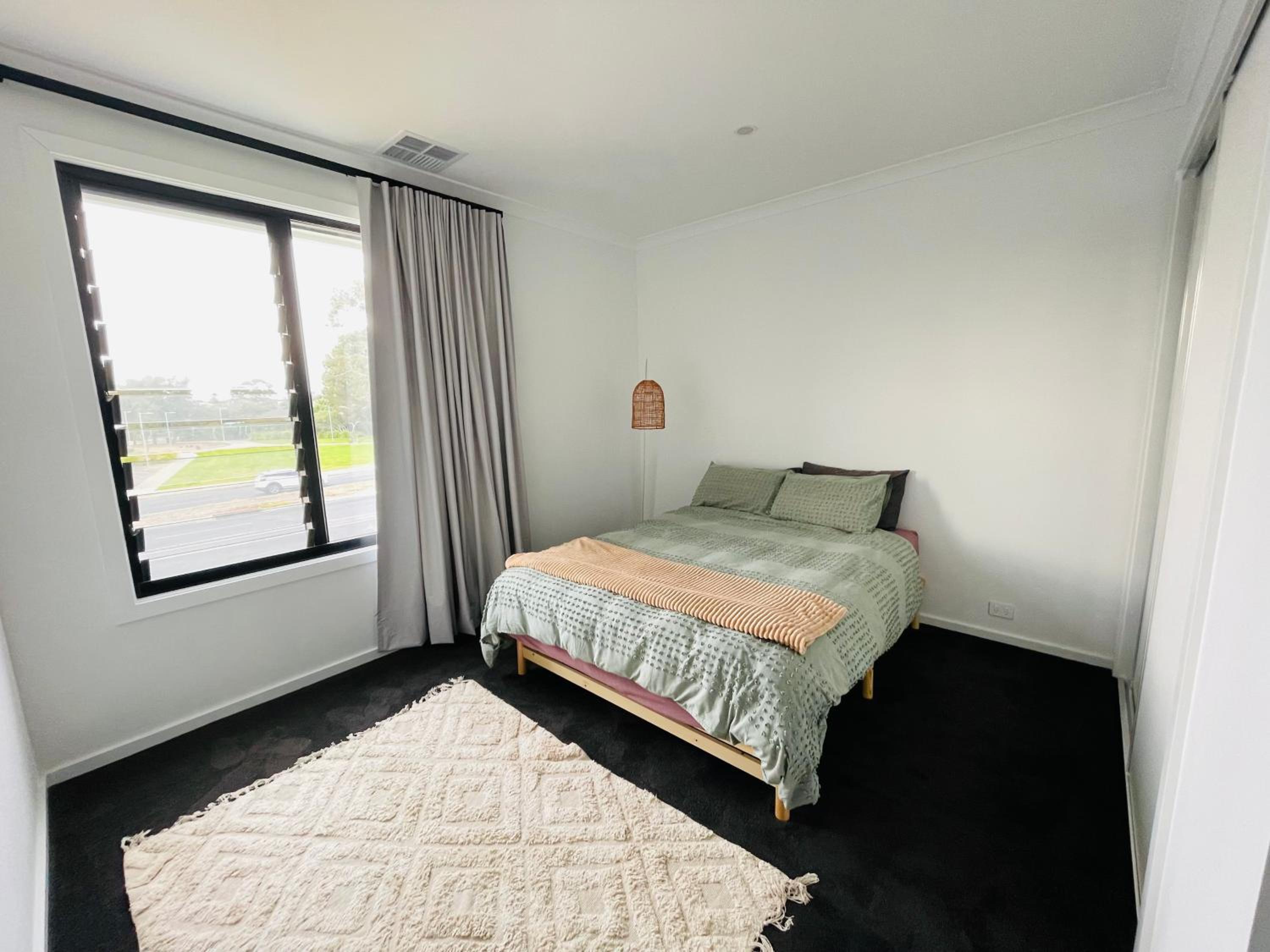 Two-Bedroom House photo 3