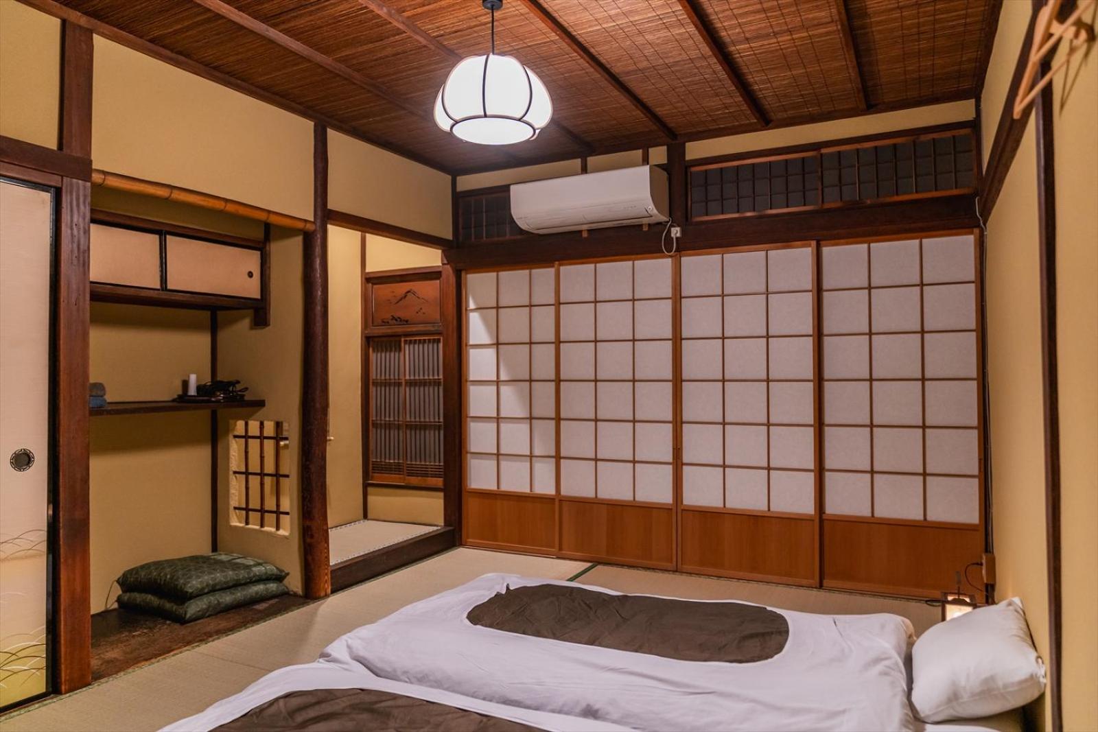 Twin Room with Balcony photo 3