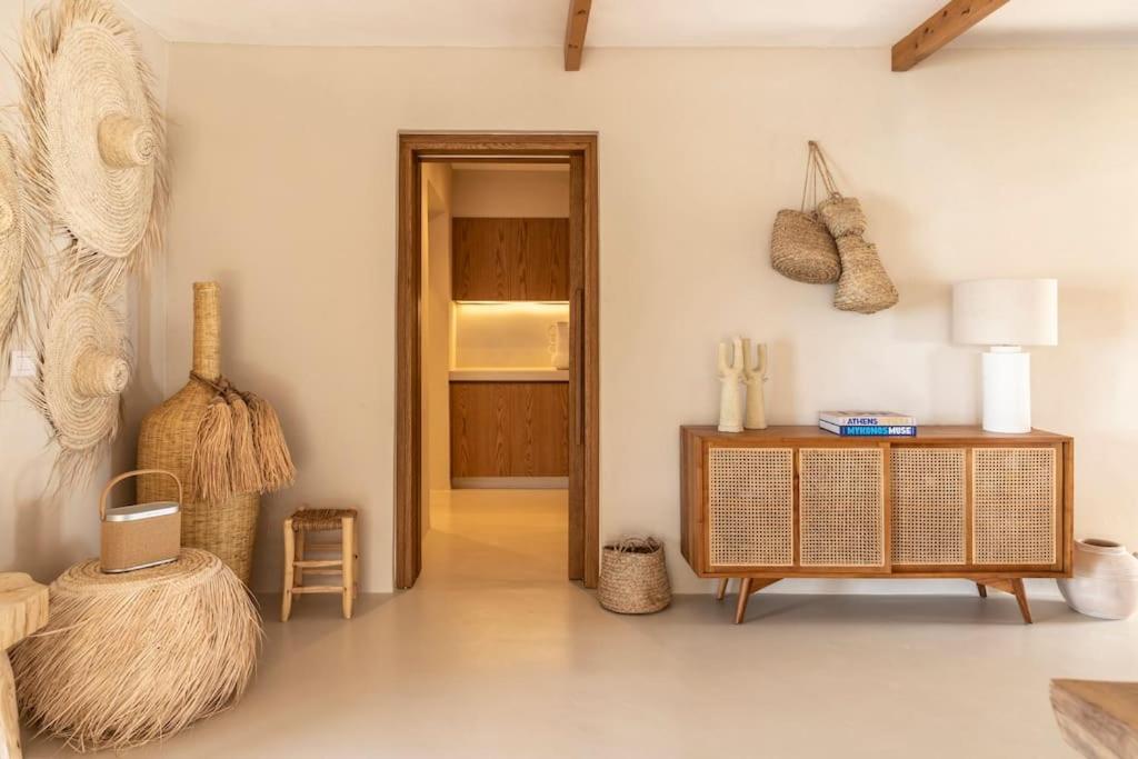 Villa photo 1
